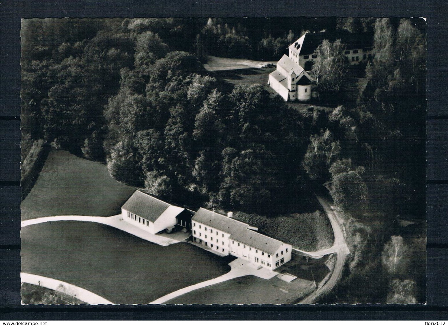 (2299) AK Erdweg (Obb.) Kirche Und Haus Petersberg - Dachau