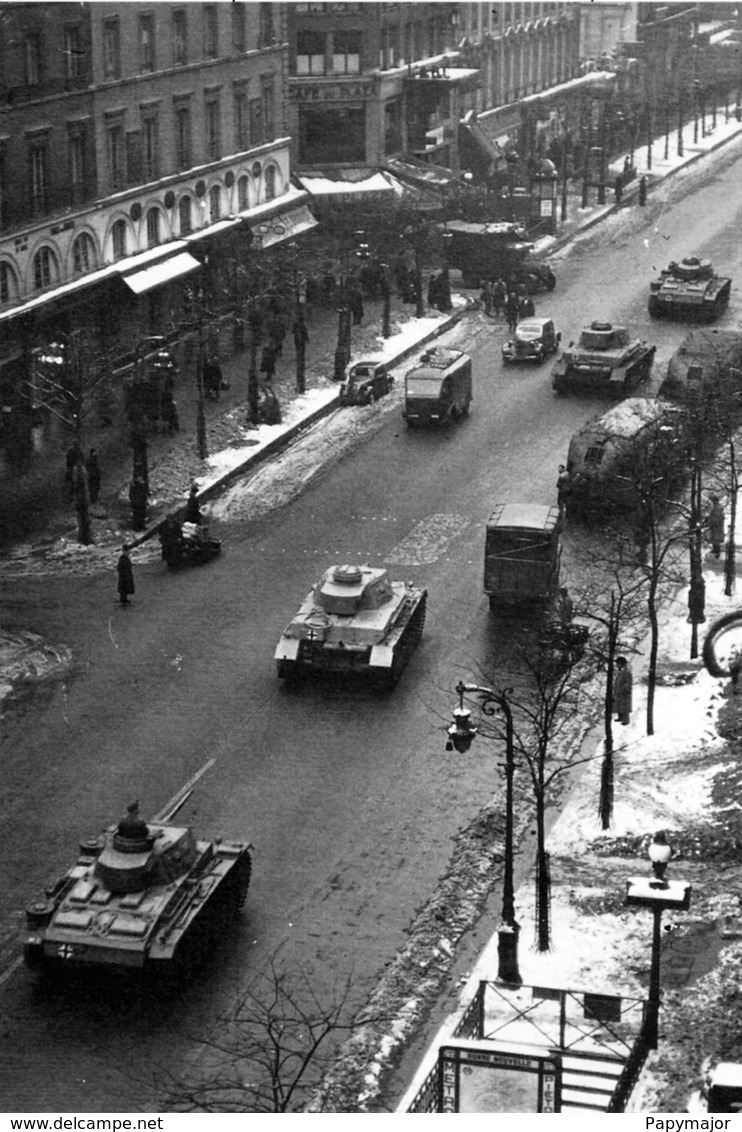 WW2 - Chars Allemands Dans Les Rues Enneigées De Paris Fin 1942- - 1939-45