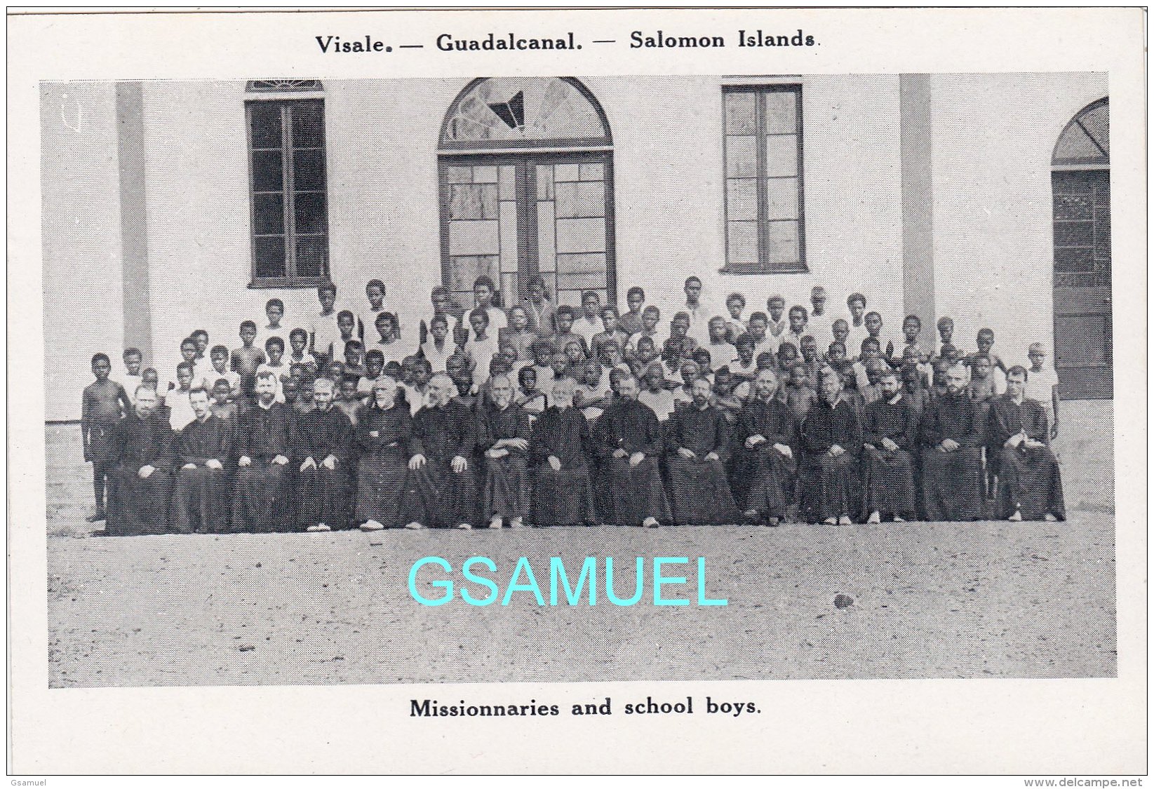 Oceanie, Visale Guadalcanal Salomon Islands, Missionnaries And School Boys - (voir Scan). - Salomon