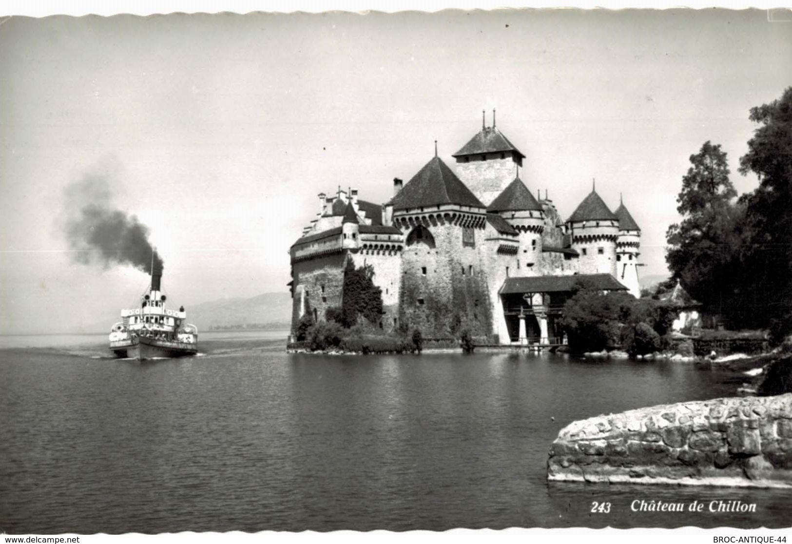 LOT N°434 - LOT DE 140 CARTES DE CHILLON ET LE LAC LEMAN