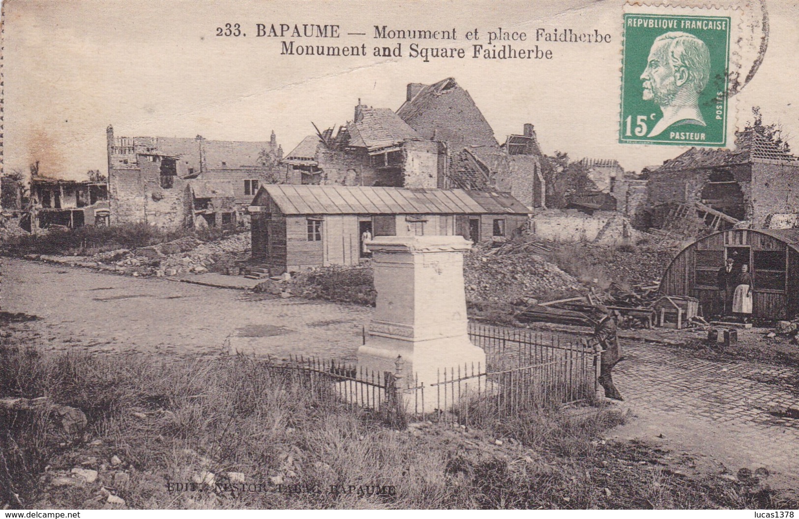 62 / BAPAUME / MONUMENT ET PLACE FAIDHERBE - Bapaume