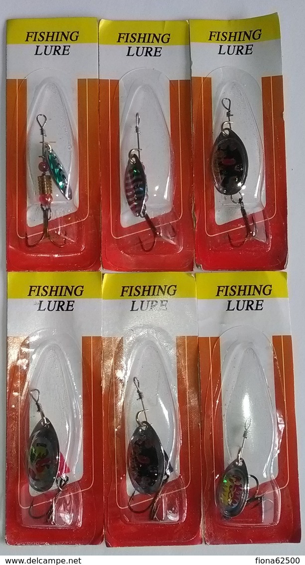 LOT DE 6 CUILLERES . - Pesca