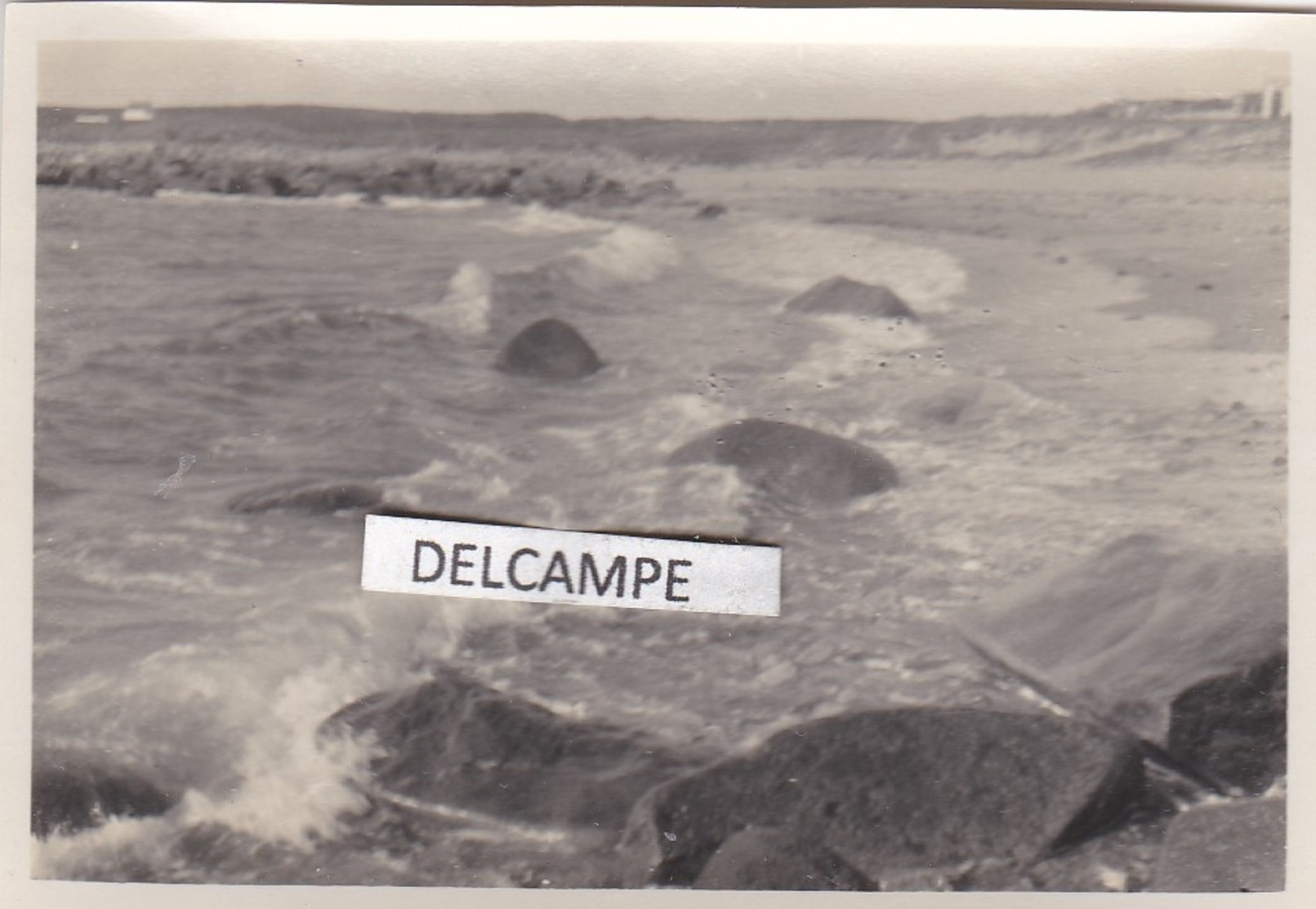 LANDRELLEC  PLEUMEUR BODOU 1933 - Photo Originale Des Vagues Sur Les Rochers, La Plage ( Côtes D'Armor ) - Lieux