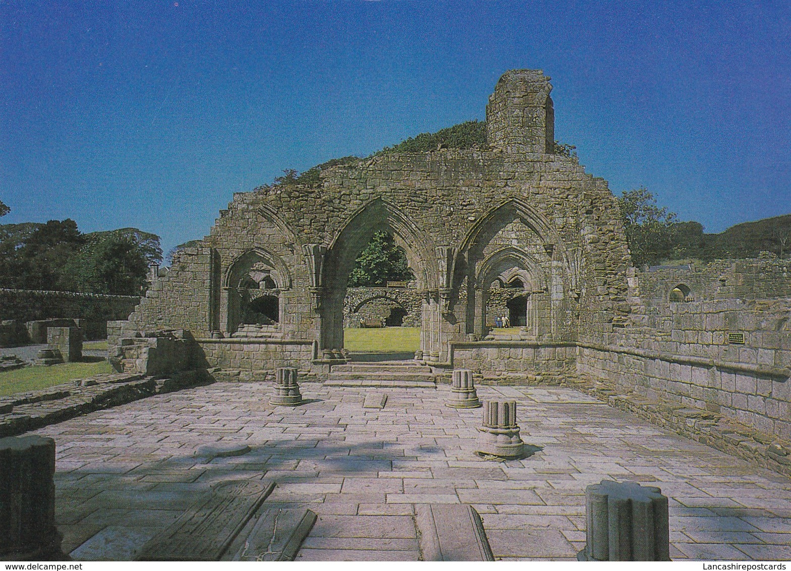 Postcard Dundrennan Abbey Kirkcudbrightshire The Chapter House My Ref  B22477 - Kirkcudbrightshire