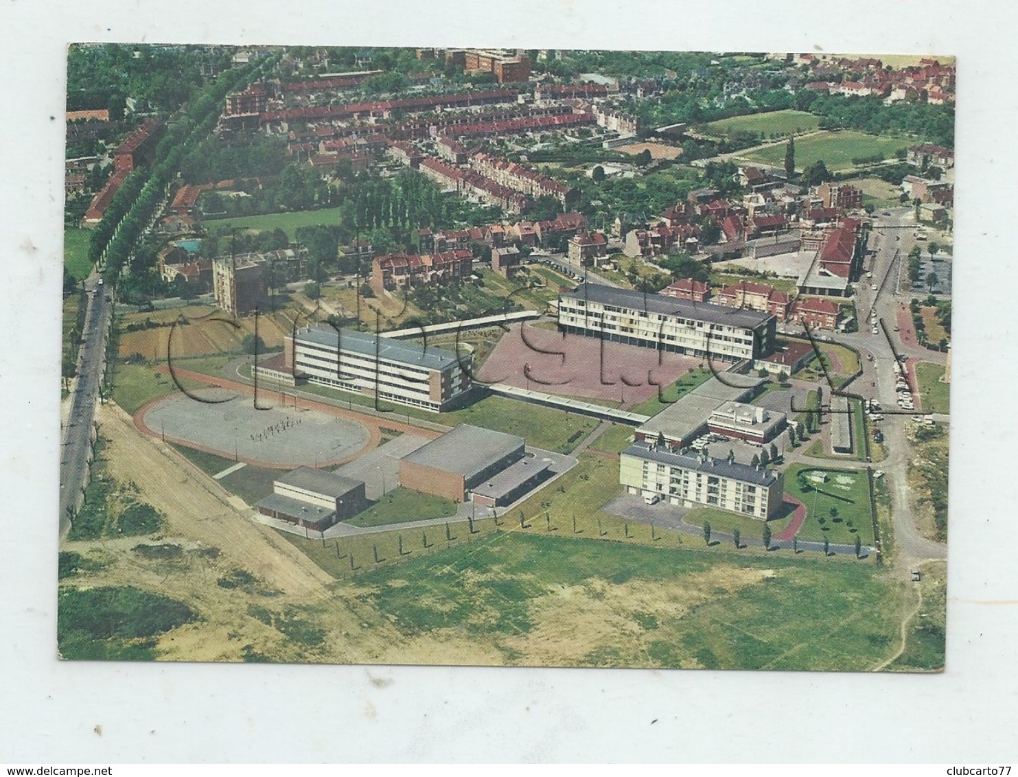 Lambersart (59) : Vue Aérienne Sur Le Quartier Du Lycée J. Perrin Avec Stade Environ 1969 (animé) GF. - Lambersart