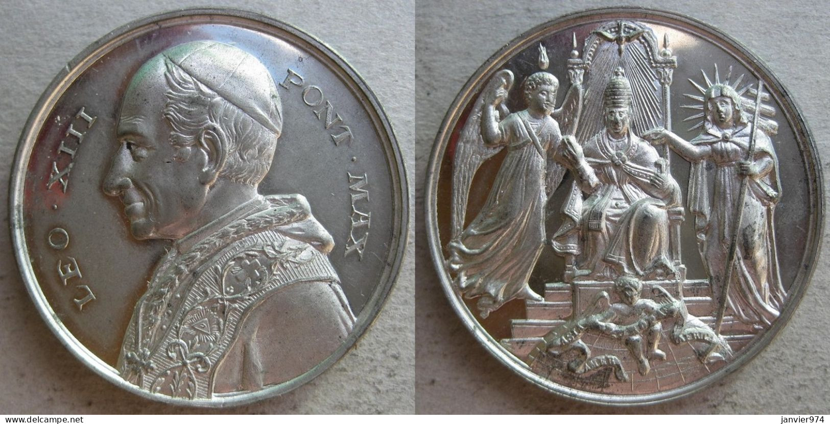 Médaille Papale En Etain Leo XIII - Leon XIII 1887 - Otros & Sin Clasificación