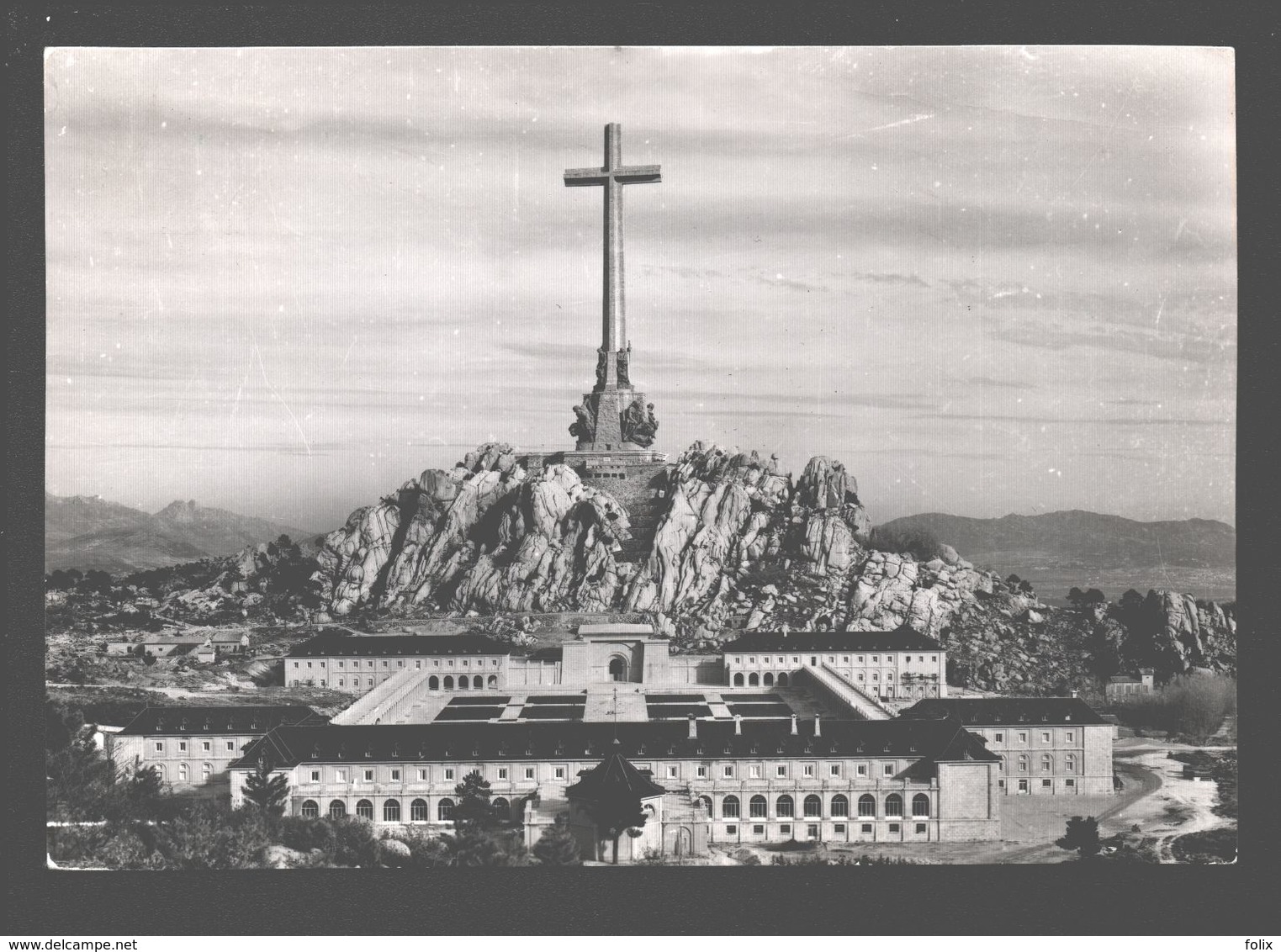 Santa Cruz Del Valle De Los Caidos - La Cruz Con El Convento Seminario - 1963 - Madrid