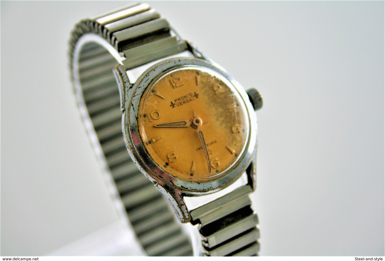 Watches : PRONTO VERDAL TROPIC DAIL INCABLOC HAND WIND  WITH FIXOFLEX - Original - Running - Worn Condition Dial Damaged - Relojes De Lujo