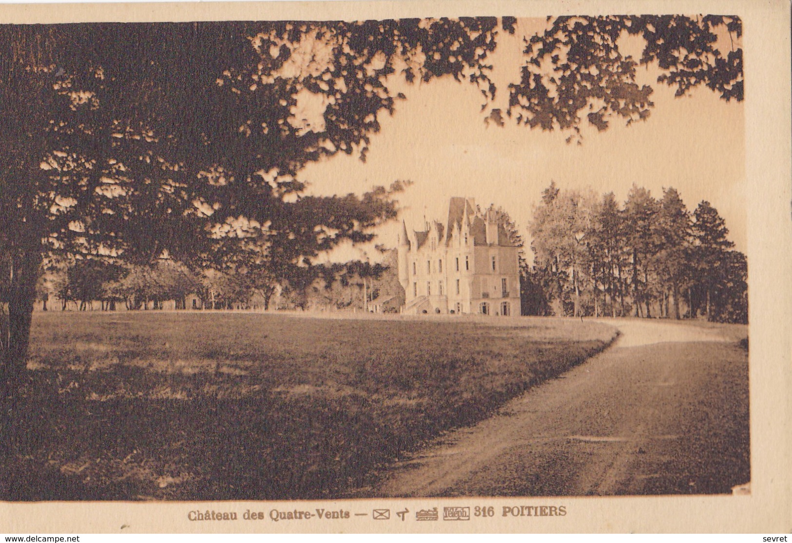 VOUNEUIL SOUS  BIARD   - POITIERS. - Château Des Quatre-Vents. Cliché RARE - Vouneuil Sous Biard