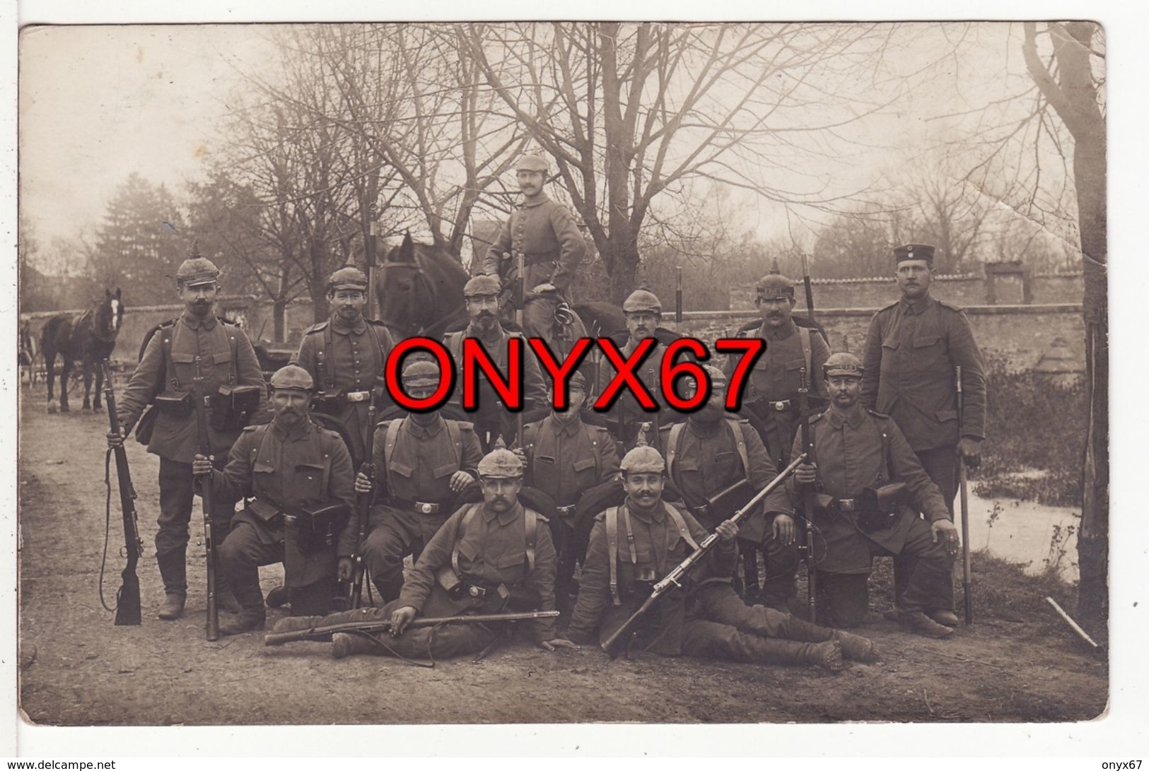 Carte Postale Photo Militaire Allemand MONCEL-Meurthe Et Moselle-Groupe Soldats Fusil Baillonnette Cachet Château-Salins - Autres & Non Classés