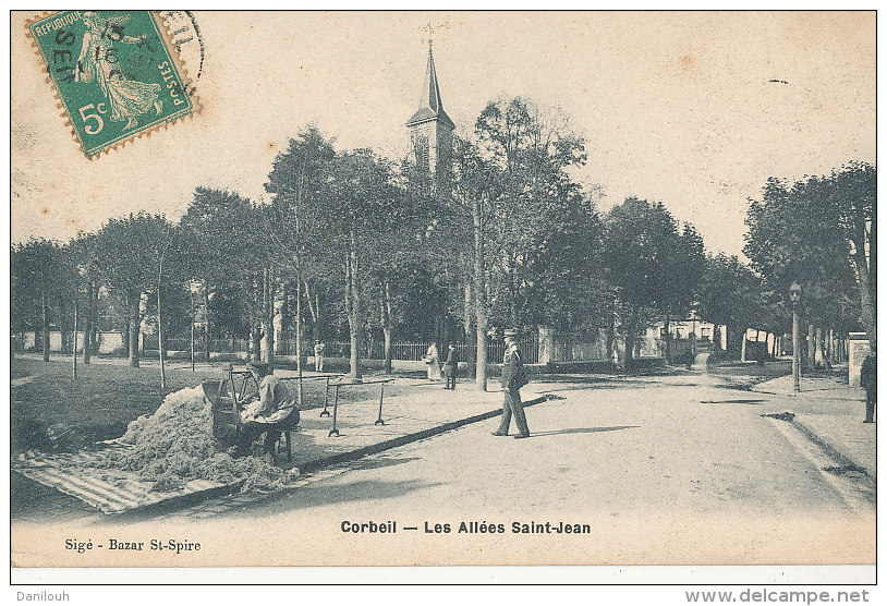 91 // CORBEIL    Les Allées Saint Jean    Edit Sigé, CARDEUR DE LAINE - Corbeil Essonnes