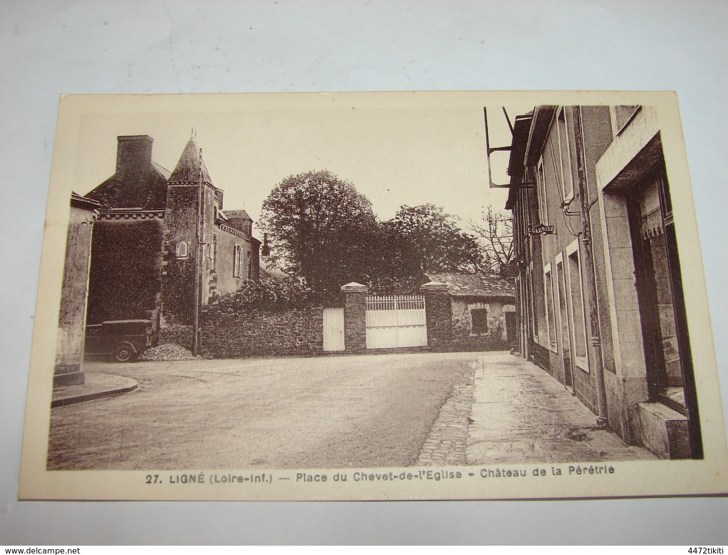 C.P.A.- Ligné(44). - Place Du Chevet De L'Eglise - Château De La Pérétrie-  1910 - SUP (T70) - Ligné