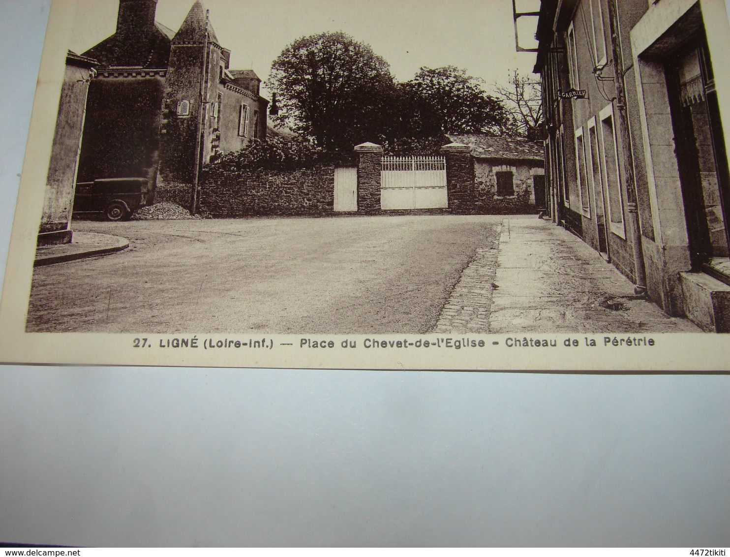 C.P.A.- Ligné(44). - Place Du Chevet De L'Eglise - Château De La Pérétrie-  1910 - SUP (T70) - Ligné