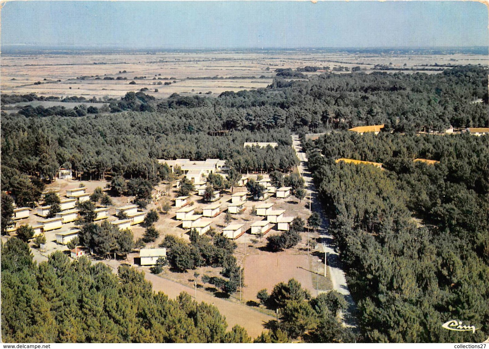 33-SOULAC-SUR-MER- VUE AERIENNE LE VILLAGE DE BUNGALOWS - Soulac-sur-Mer