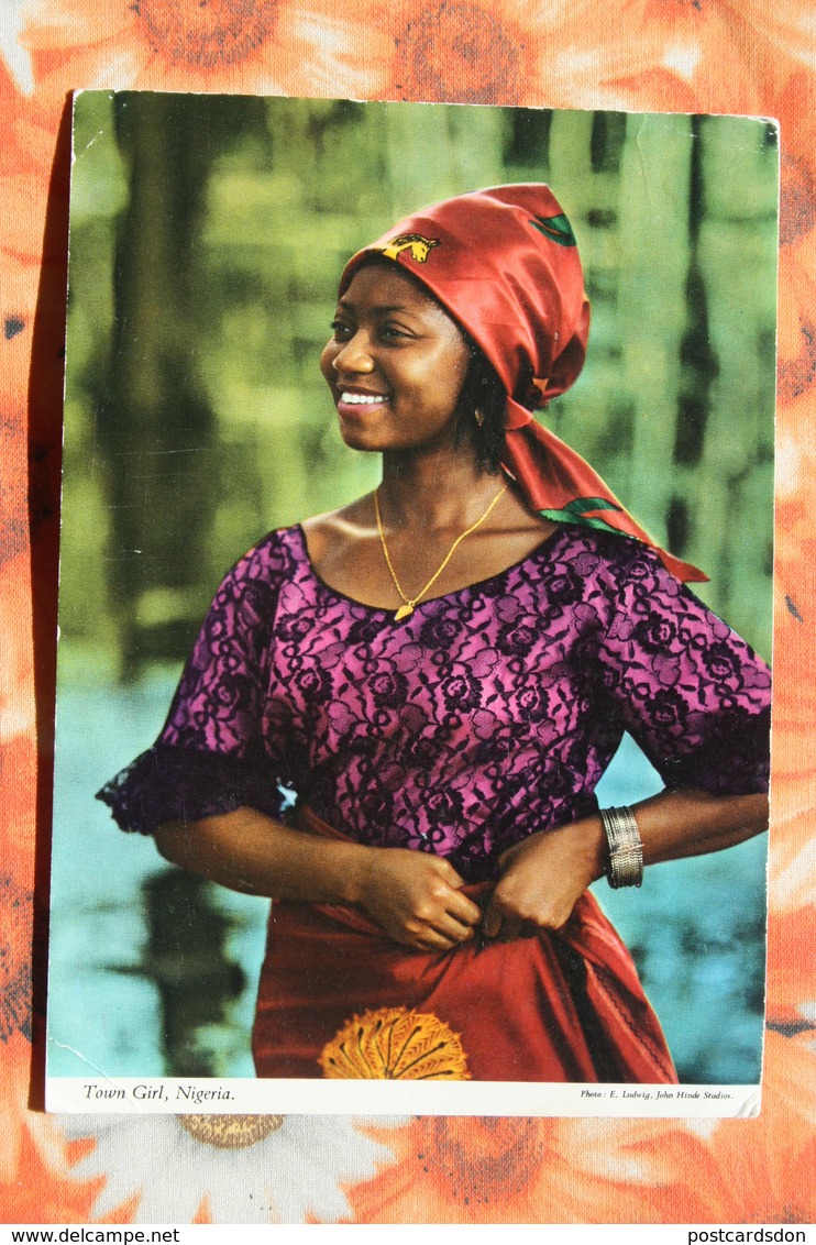 NIGERIA, Town Girl - Traditional Costume  JOHN HINDE - Nigeria