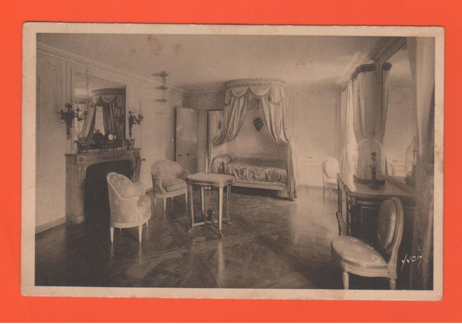 ET/174 LOT DE 37 CARTES DE VERSAILLES PALAIS TRIANON CASERNE HOPITAL MUSEE SQUARE EGLISE GARE  HOTEL NAPOLEON GALERIE