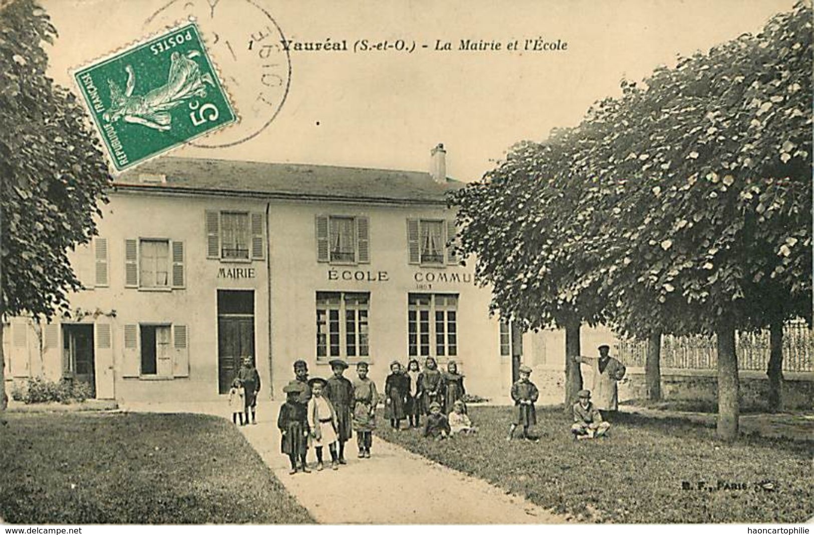 95 ; Vaureal  La Mairie Et L'école - Vauréal