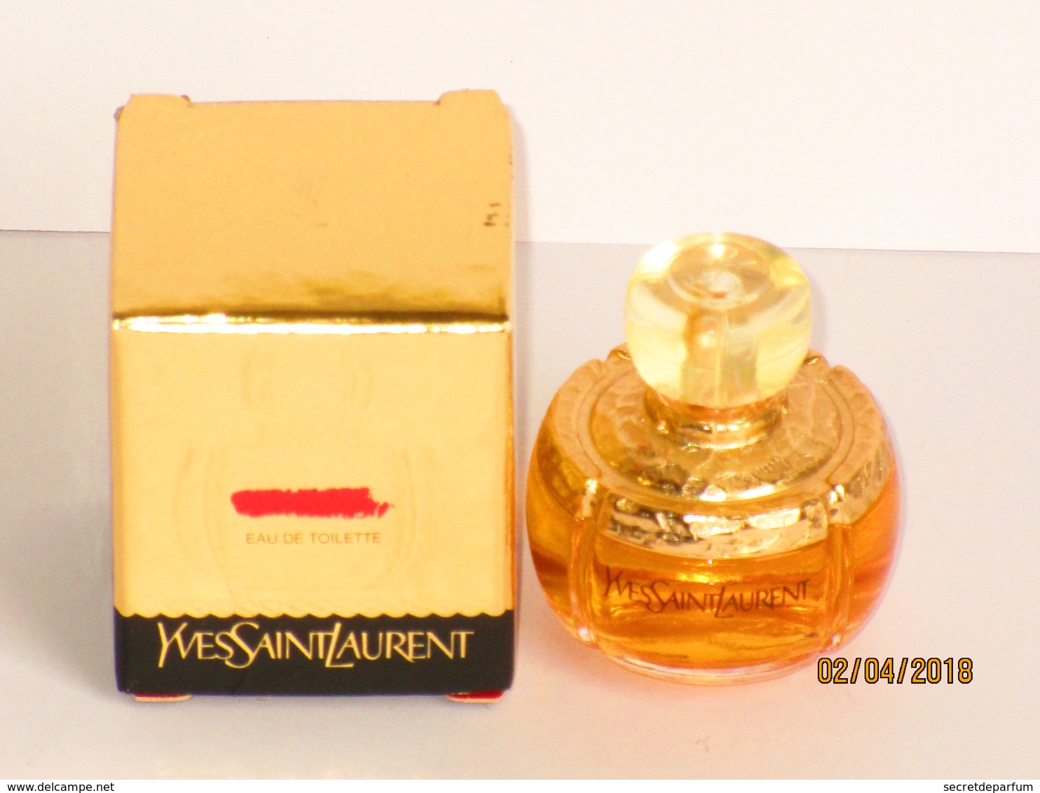 Miniatures De Parfum   YVES SAINT LAURENT EDT  4 Ml + BOITE - Miniatures Womens' Fragrances (in Box)