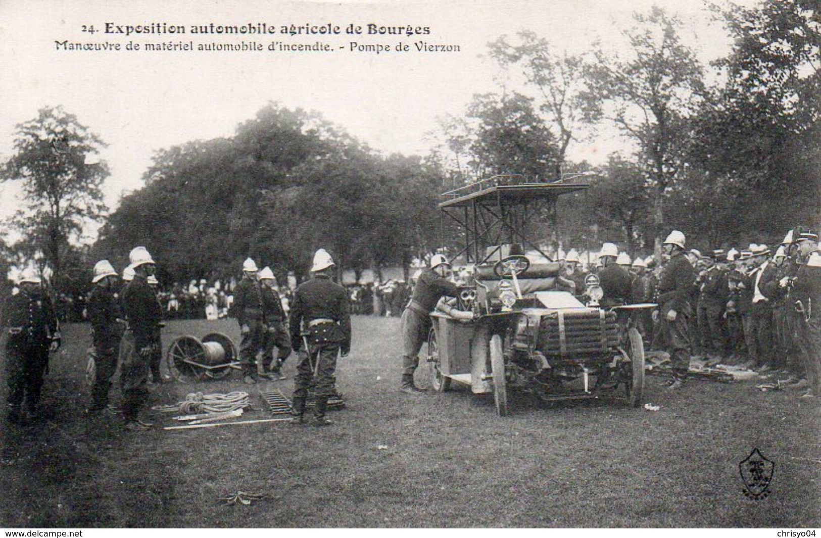 84Sm   18 Bourges Expo Automobile Lorraine-Dietrich Pompiers Tacot D'incendie Pompe De Vierzon En TBE - Bourges