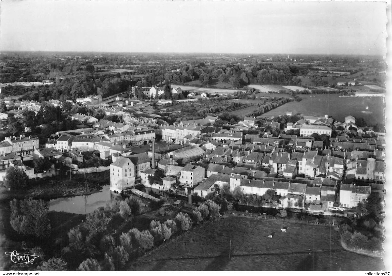 01-PONT-DE-VAUS- VUE AERIENNE - Pont-de-Vaux