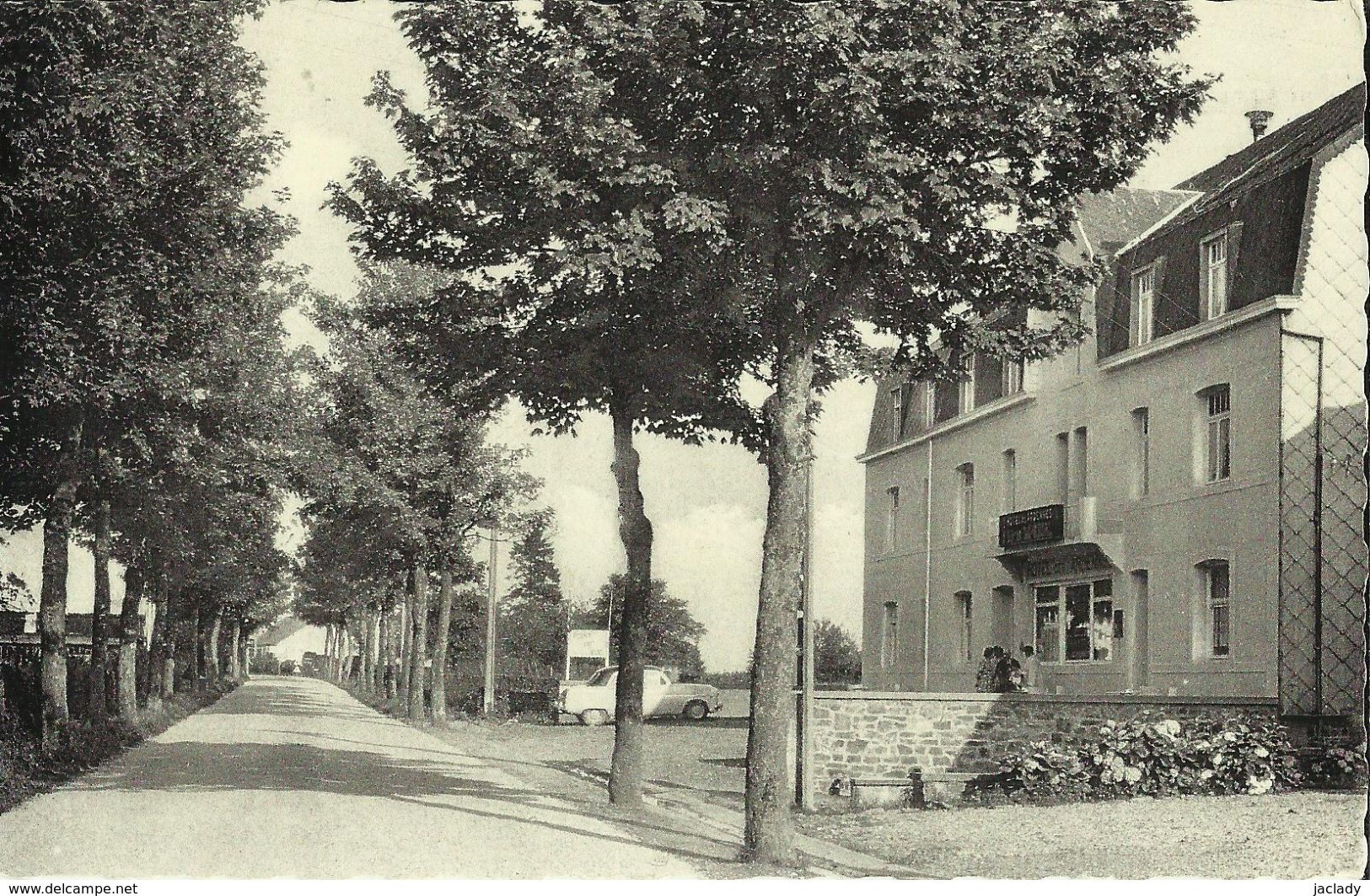 Haut - Fays -- Route De Wellin - Hôtel Des Ardennes.  (2 Scans) - Daverdisse