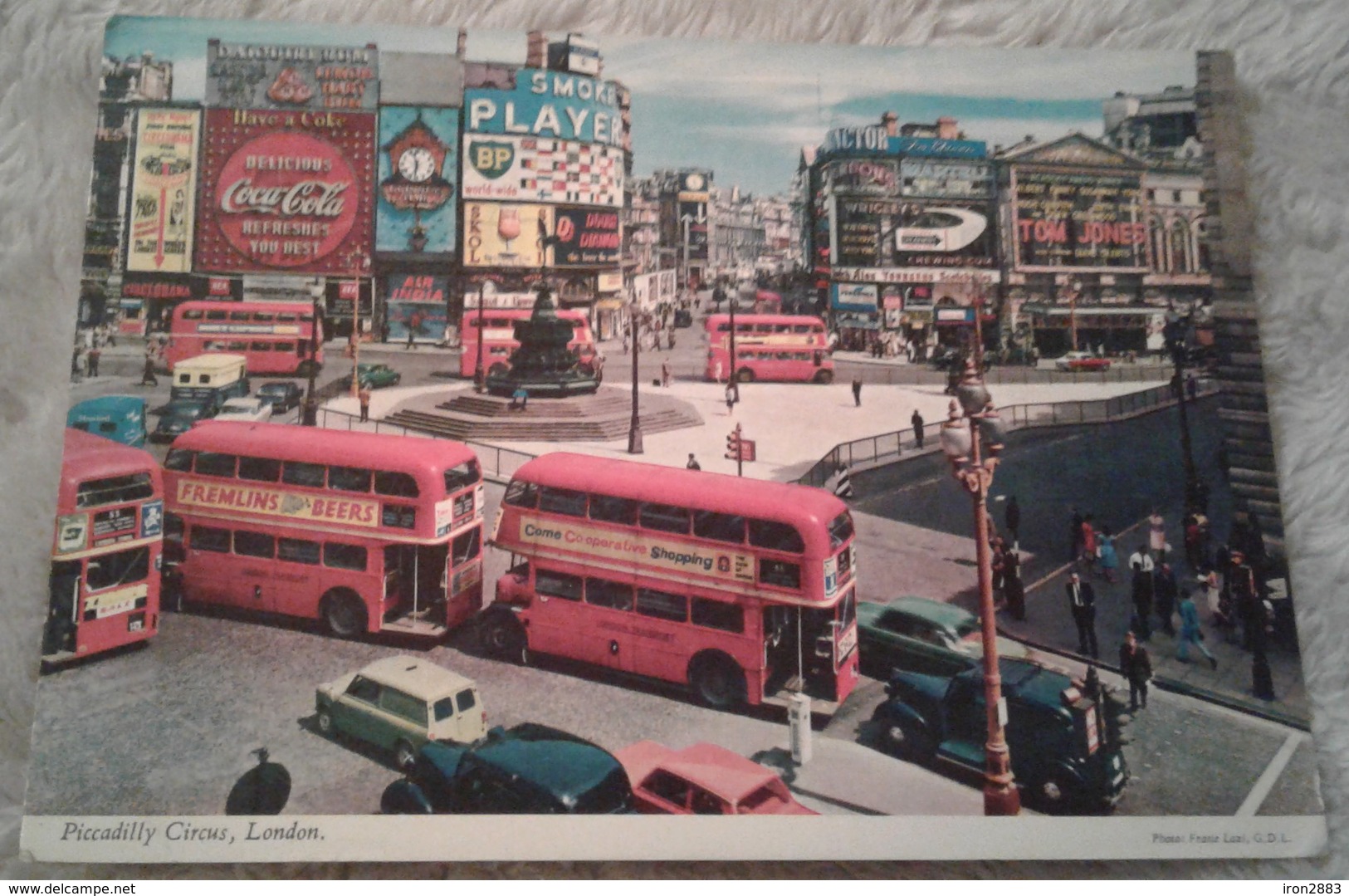 Inghilterra - London - Piccadilly Circus - Pubblicità Coca Cola - Bus 1979 Animata - Piccadilly Circus