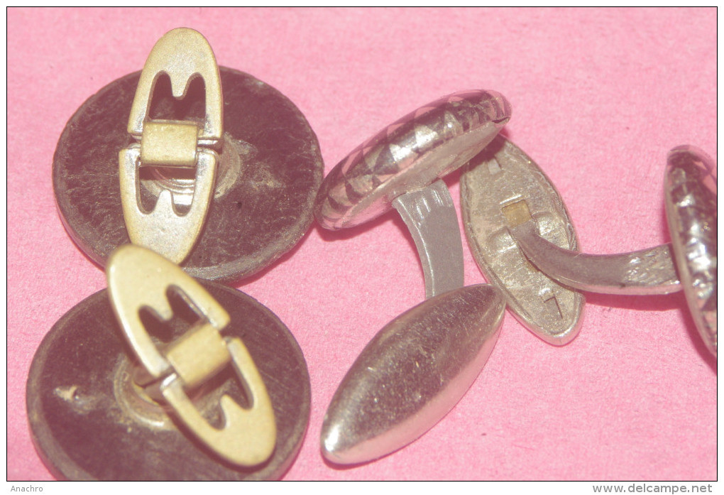 BOUTONS DE MANCHETTE Et De COL 2 Paires VINTAGE NOIR - Cuff Links & Studs