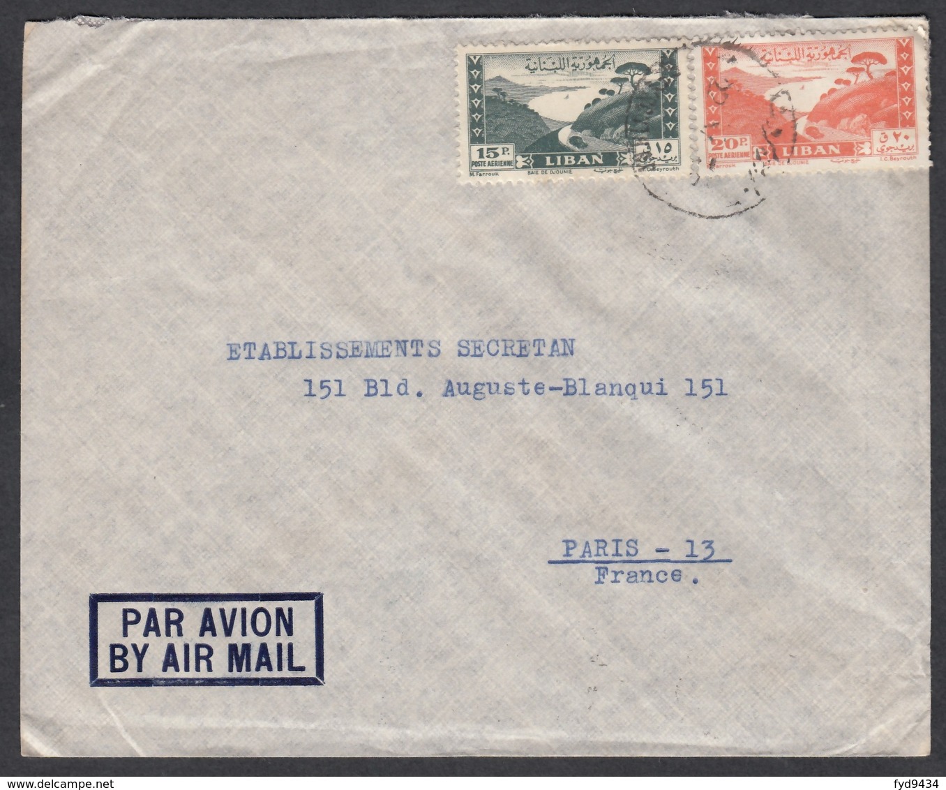 N° 52 + PA N° 22a + Timbre Fiscal Au Verso Sur Lettre Par Avion Oblit. CAd " Beyrouth 22/05/?? " Pour Paris - Liban