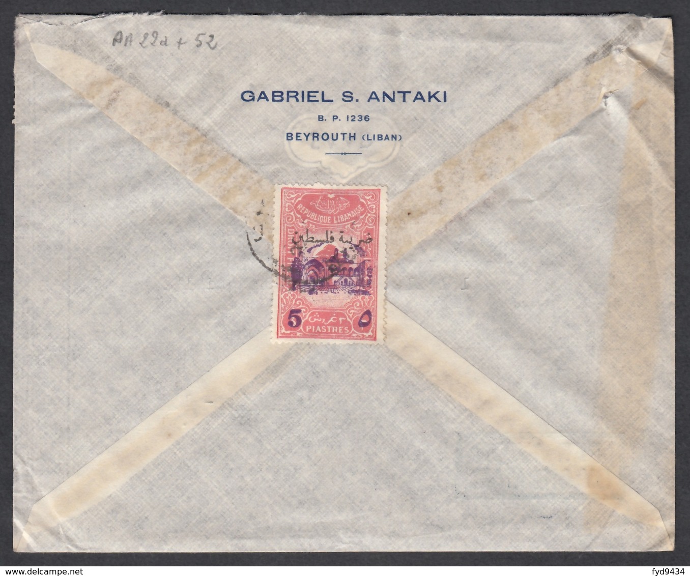 N° 52 + PA N° 22a + Timbre Fiscal Au Verso Sur Lettre Par Avion Oblit. CAd " Beyrouth 22/05/?? " Pour Paris - Liban