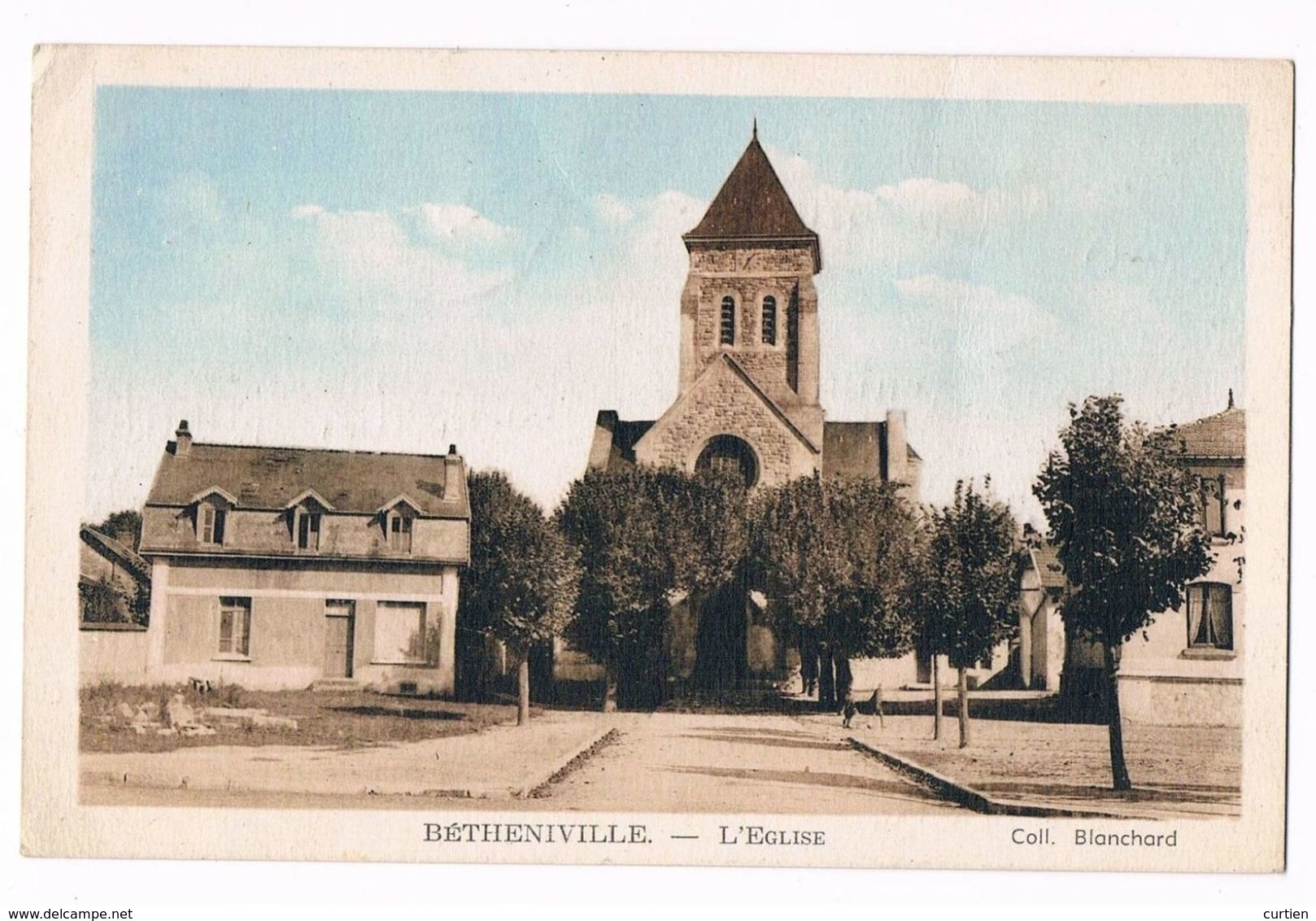 BETHENIVILLE  51  L' église Coté Entrée .1950 - Bétheniville