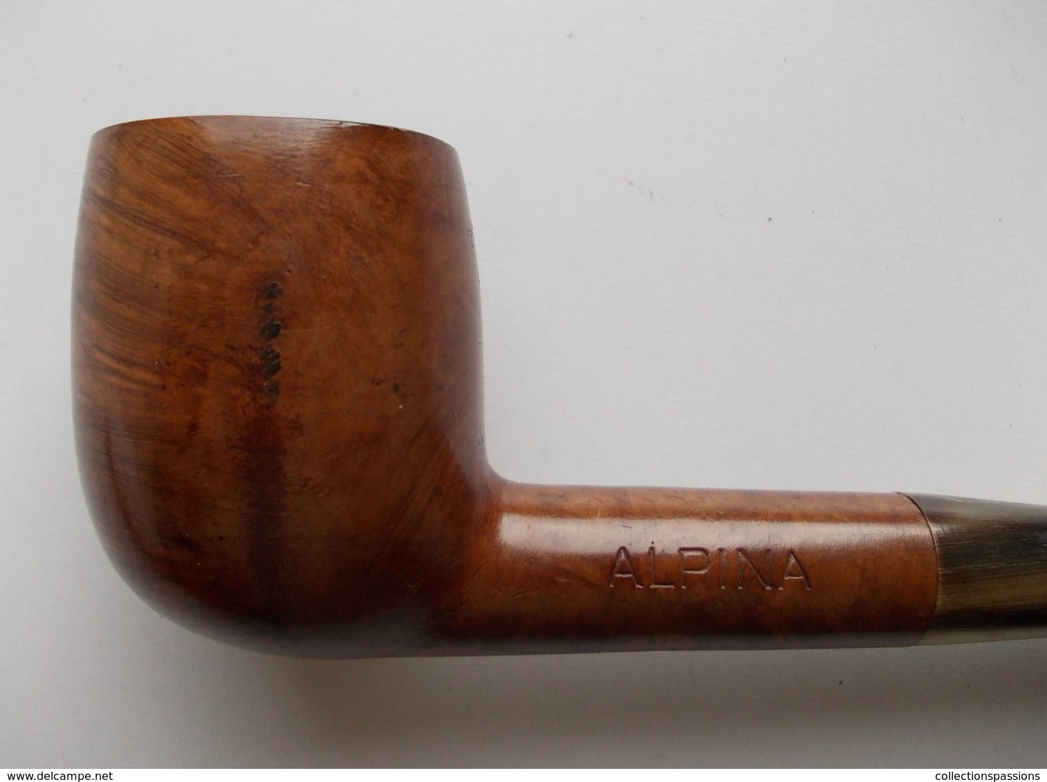 - Ancienne Pipe - Alpina - - Pipas En Madera De Brezo ( Bruyere)