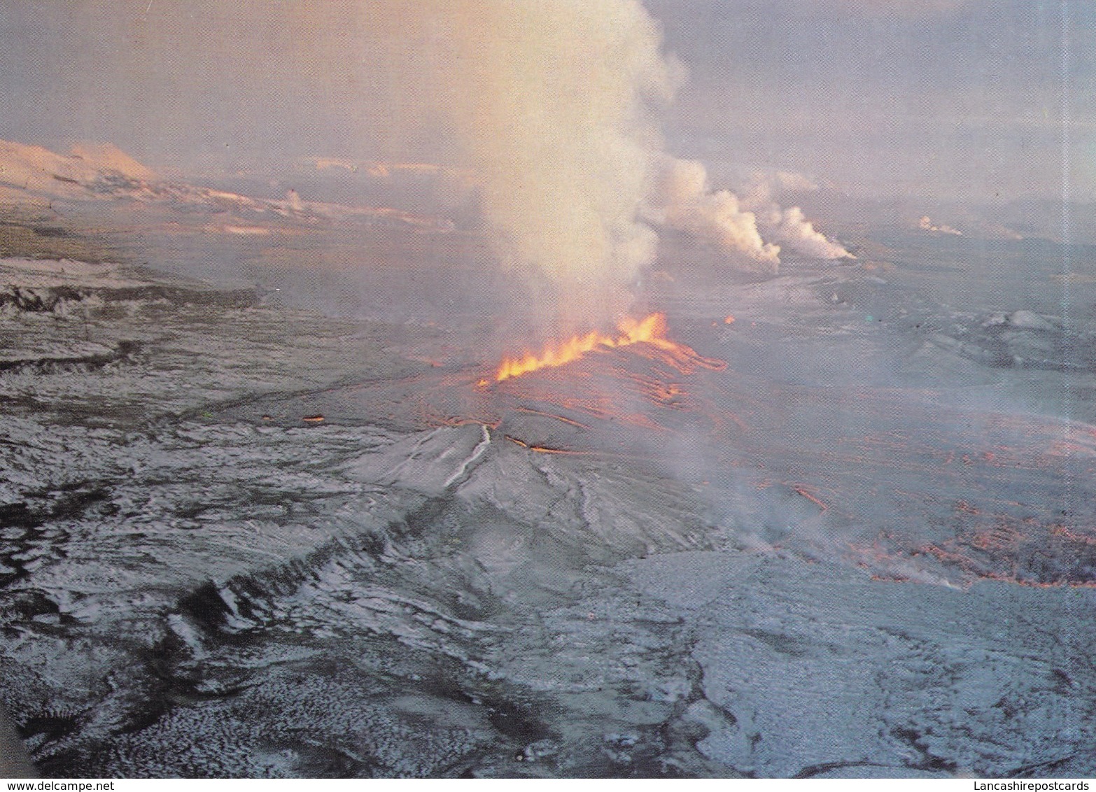 Postcard Iceland Fissure Eruption In The Krafla Fissure 1977 [ Volcano Interest ] My Ref  B22513 - Iceland