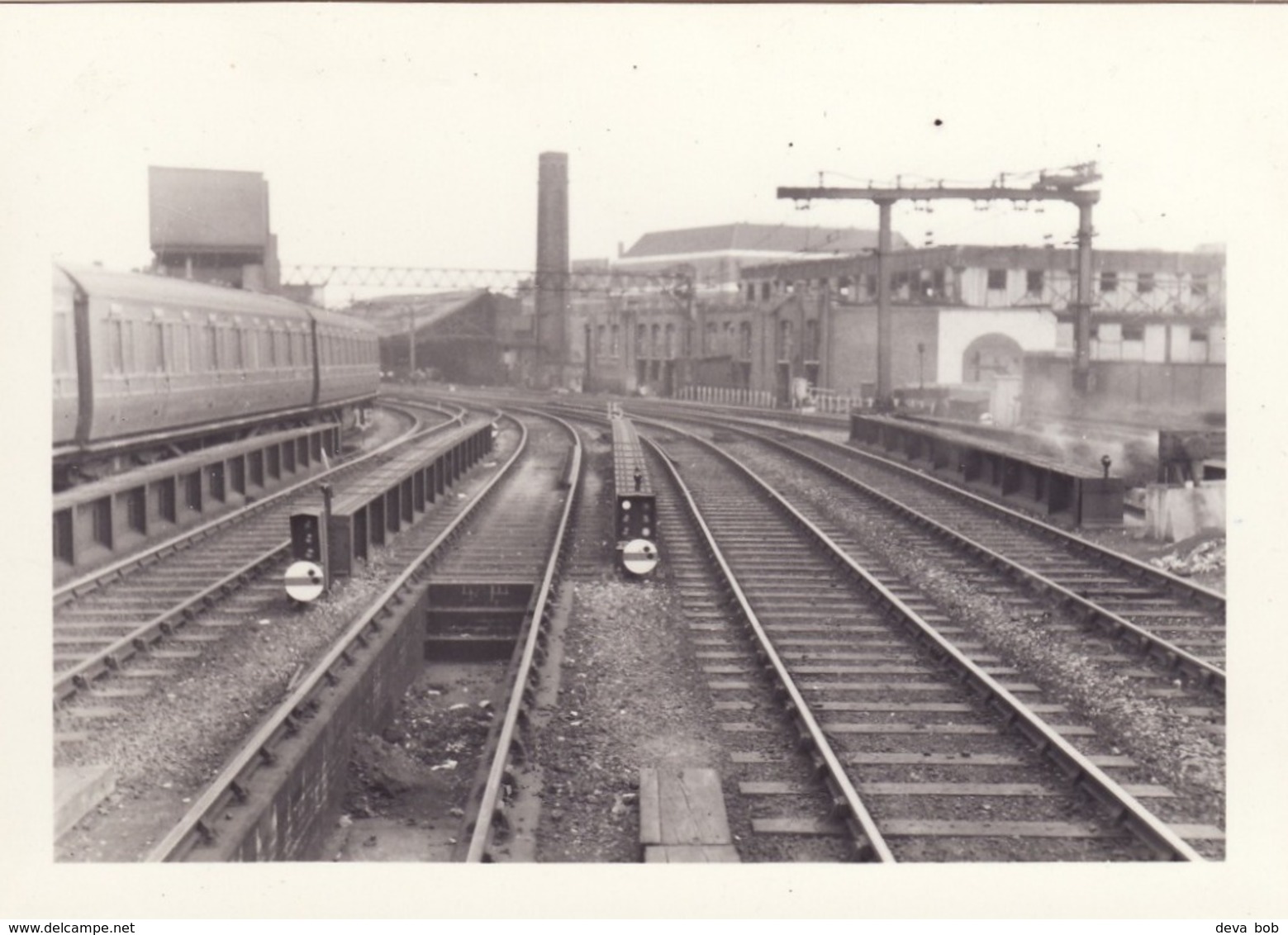 Railway Station Photo London Fenchurch Street 1954 Platform 3 Exit GER LT&SR - Trains