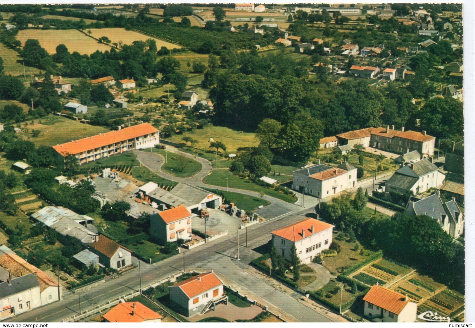 Secondigny Belle Vue Aérienne Du Village La Maison De Retraite - Secondigny