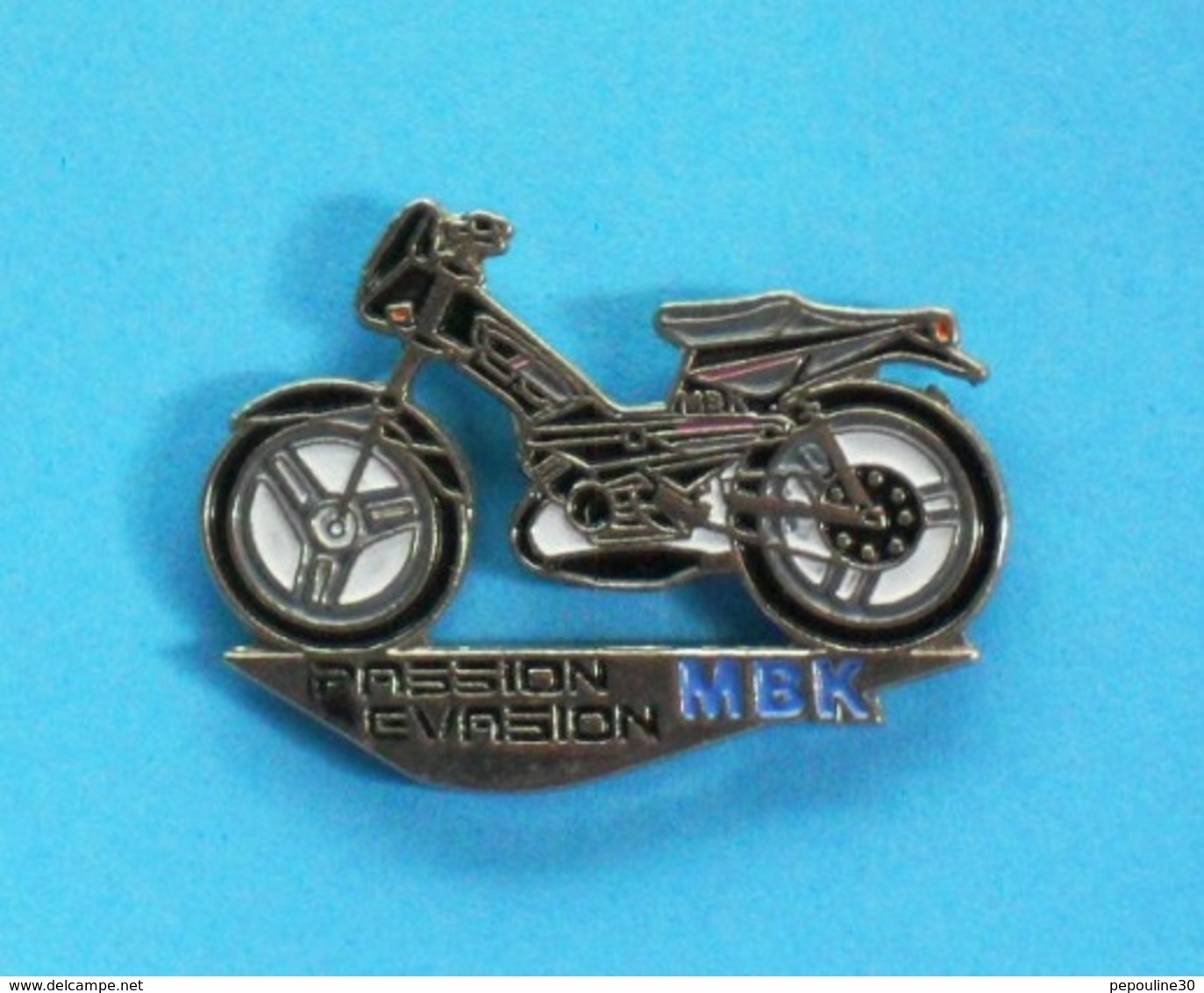 1 PIN'S //   ** MBK ** MOBYLETTE ** PASSION ÉVASION ** . (BI) - Motos