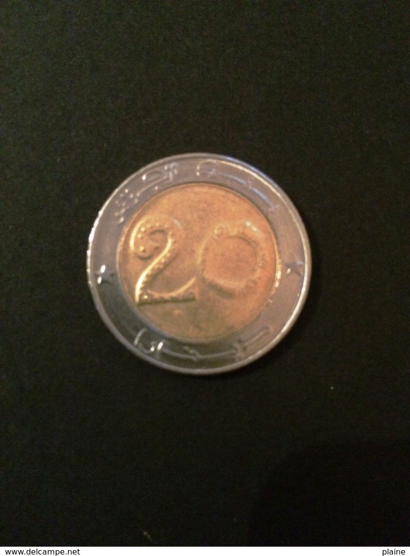 ALGERIE-PIECE DE 20 DINARS-2016-Tête De Lion De L'Atlas - Algérie