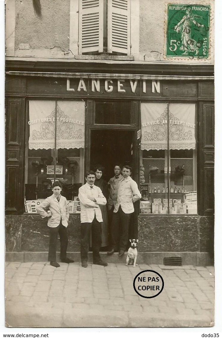 PITHIVIERS. CARTE PHOTO. Devanture Du Salon De Coiffure LANGEVIN. - Pithiviers