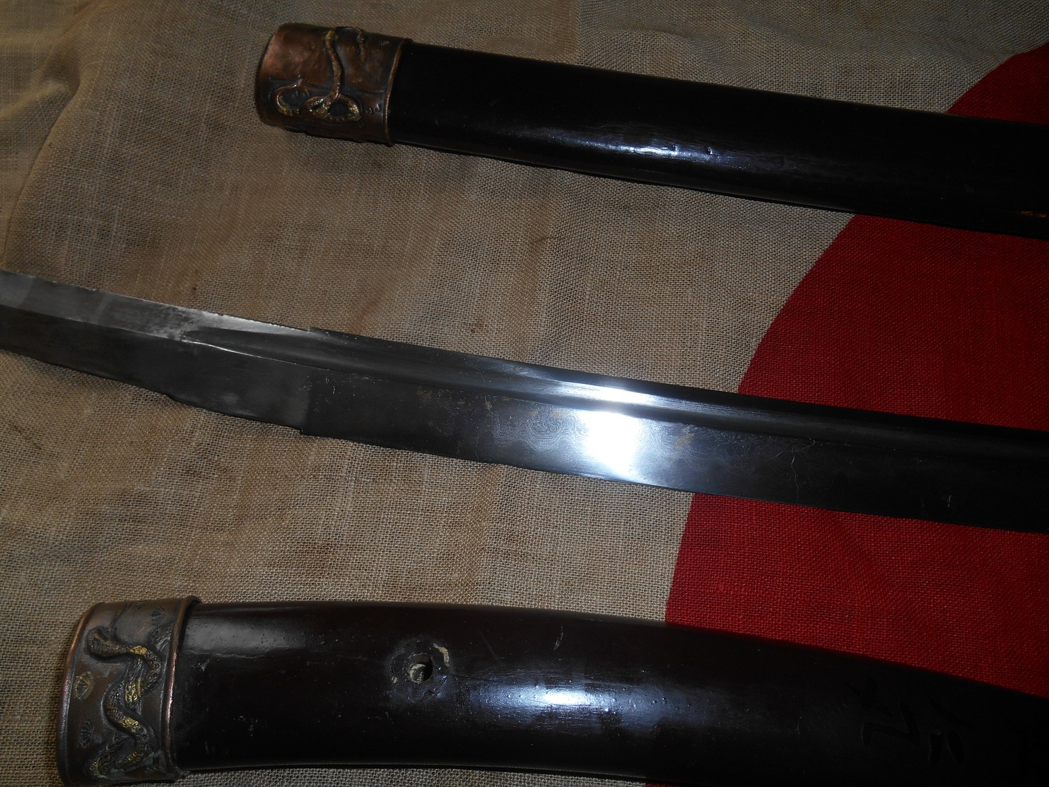 KATANA A IDENTIFIER TYPE KOGARASU-MARU ZUKURI AVEC SIGNATURE