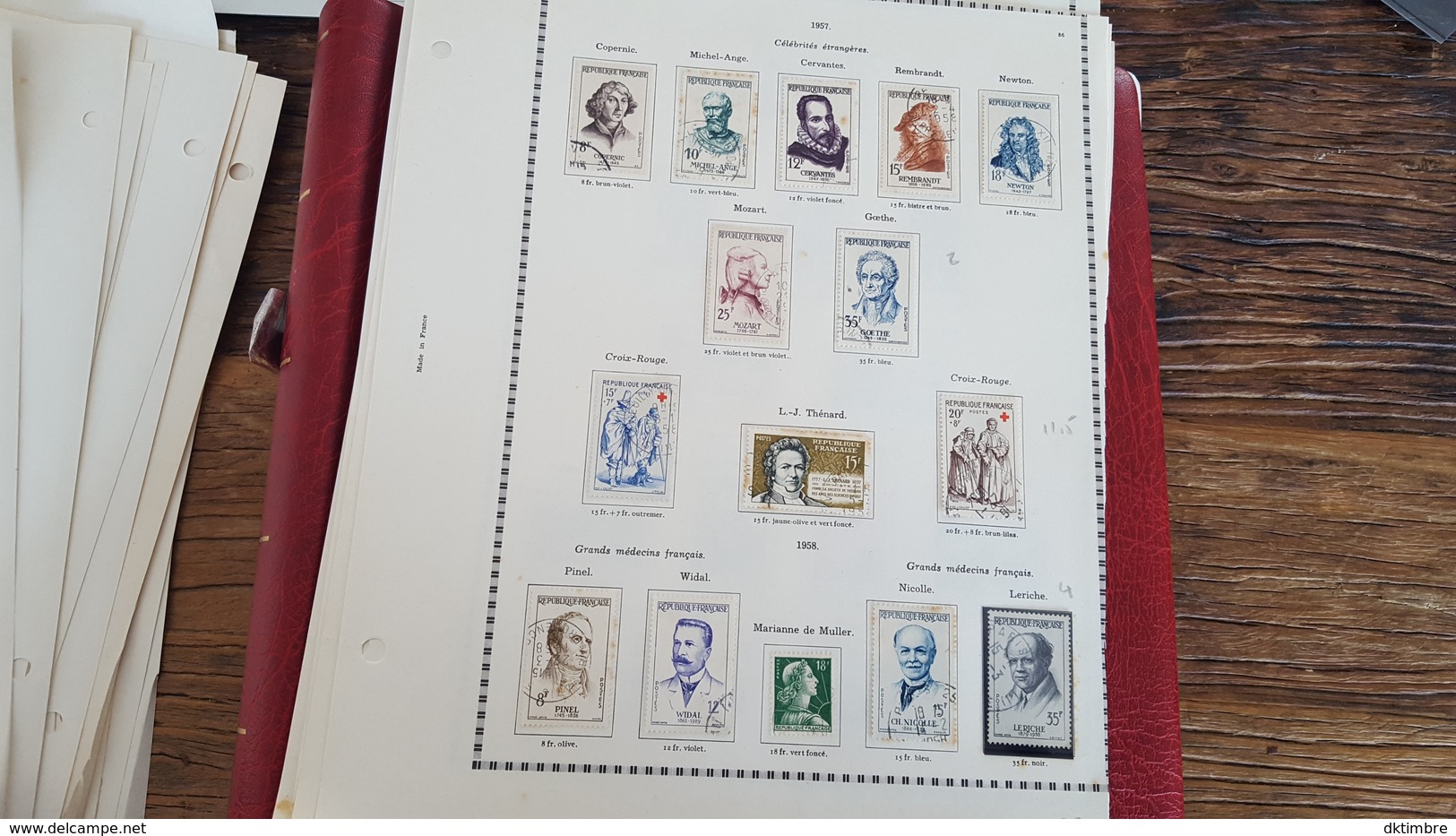 LOT 393139 ALBUM DE TIMBRE DE FRANCE NEUF**/* OBLITERE PORT A 10 EUROS