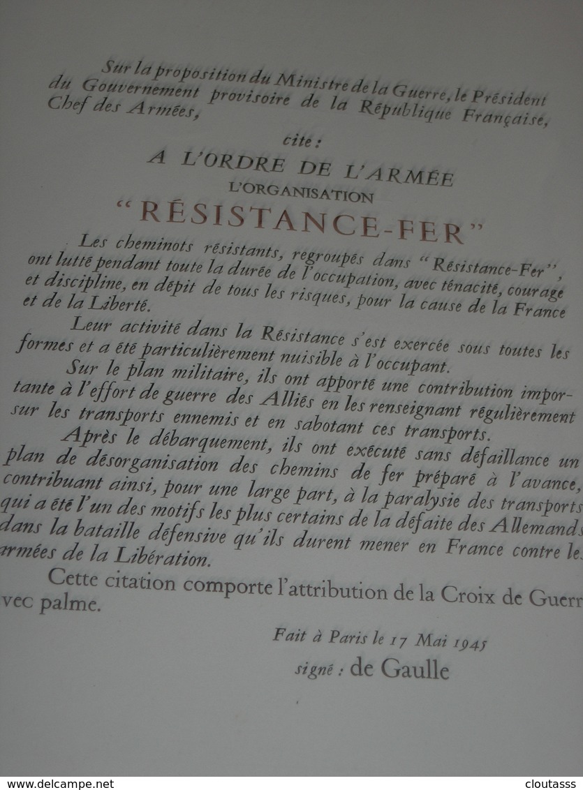 LA BATAILLE  DU RAIL) RARE- PLAQUETTE 15 PAGES -TEXTE PHOTOS CITATION DE GAULLE 17 MAI 1945 Lire Ci-dessous - Documentos Históricos