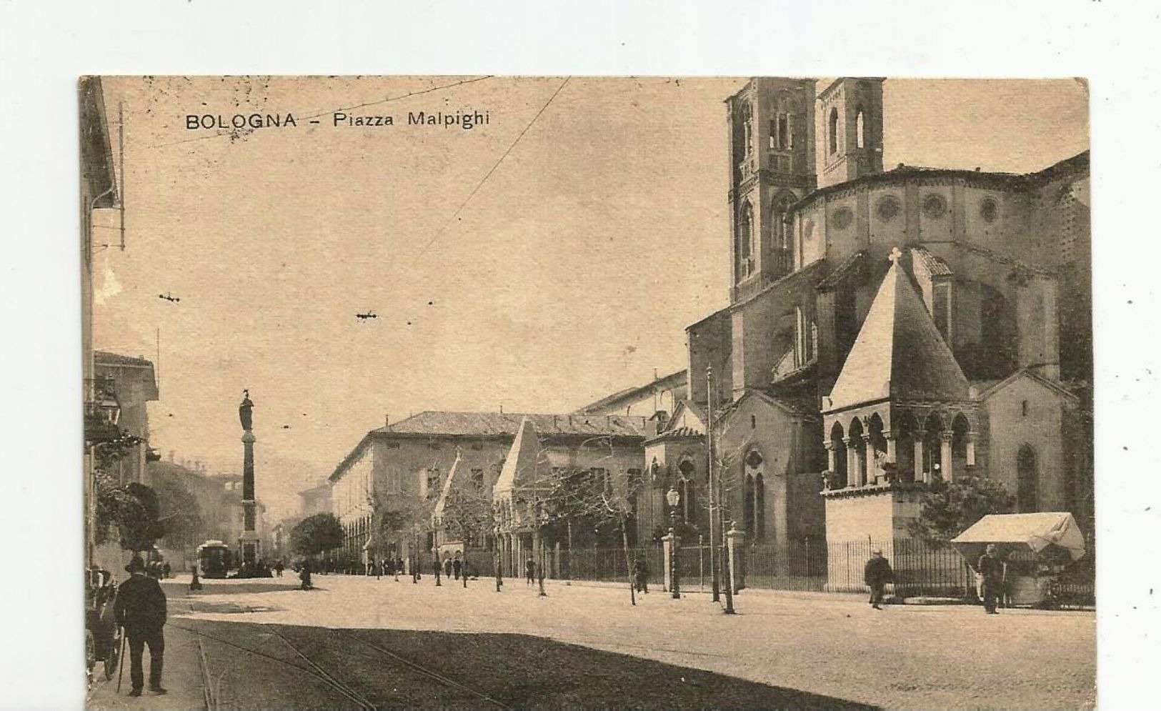 P 98) BOLOGNA - PIAZZA MALPIGHI VG 1924 - Bologna