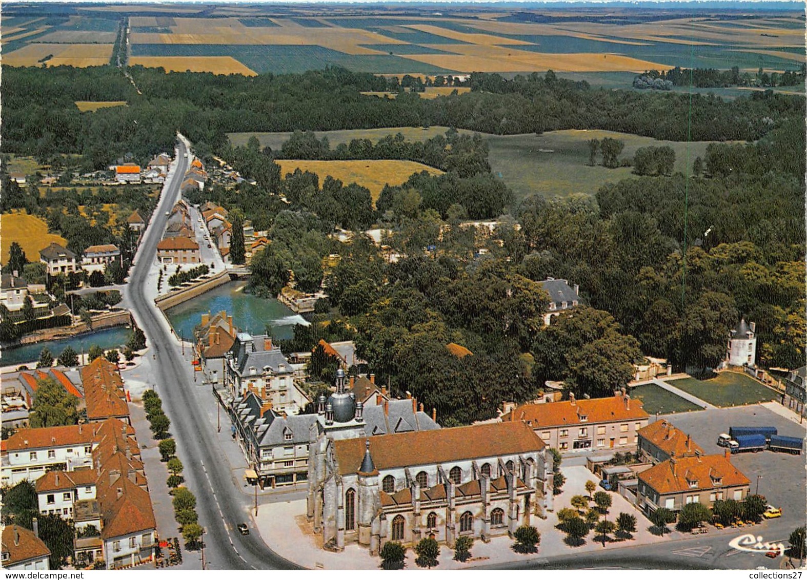 10-ARCIS-SUR-AUBE- VUE AERIENNE GENERALE - Arcis Sur Aube