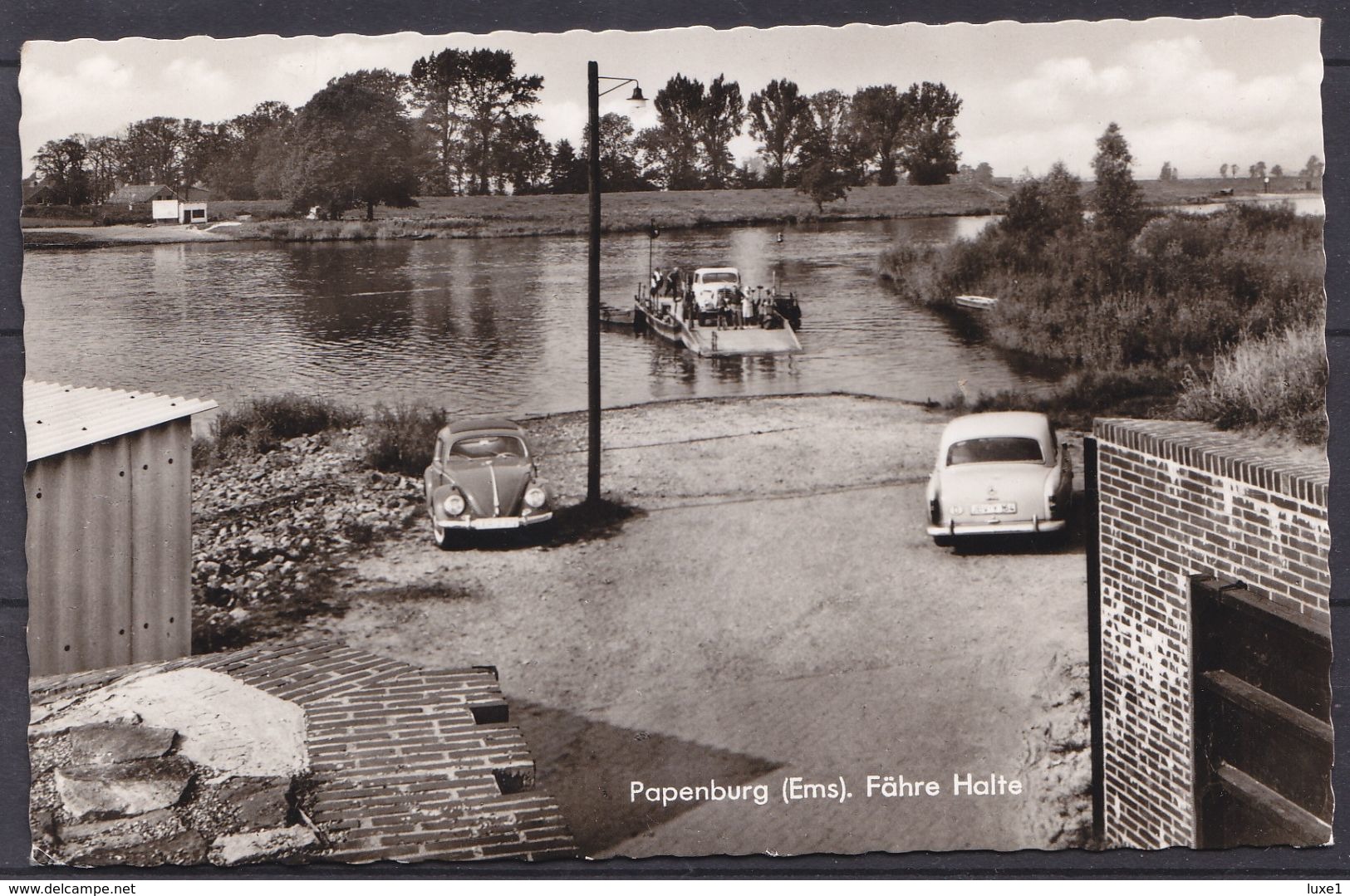 GERMANY  , PAPENBURG  ,  CARS  VW BEETLE  ,  OLD  POSTCARD - Papenburg