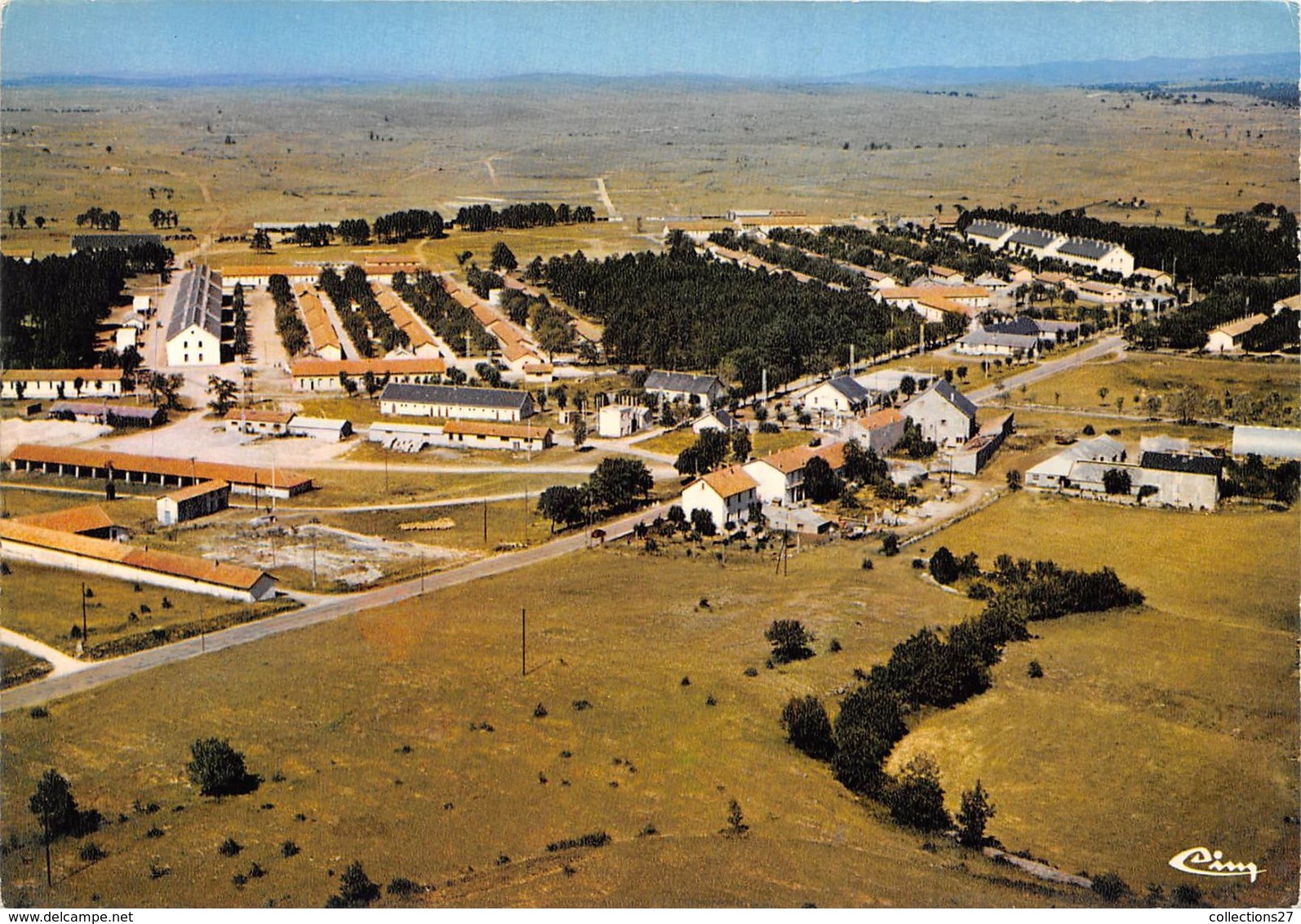 12-LA CAVALERIE- VUE AERIENNE DU CAMP DU DE LARZAC - La Cavalerie