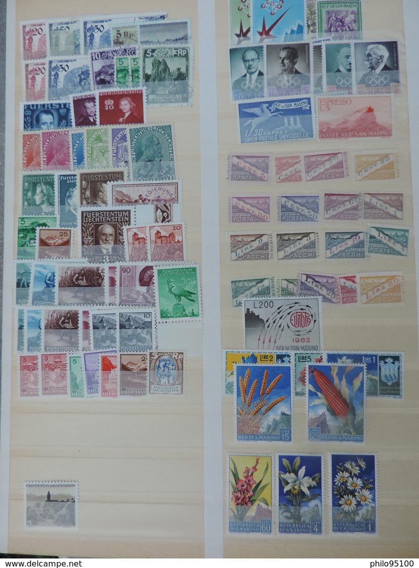 album de timbres neuf MONACO , Rep.S.MARINO , VATICAN , LIECHTENSTEIN.