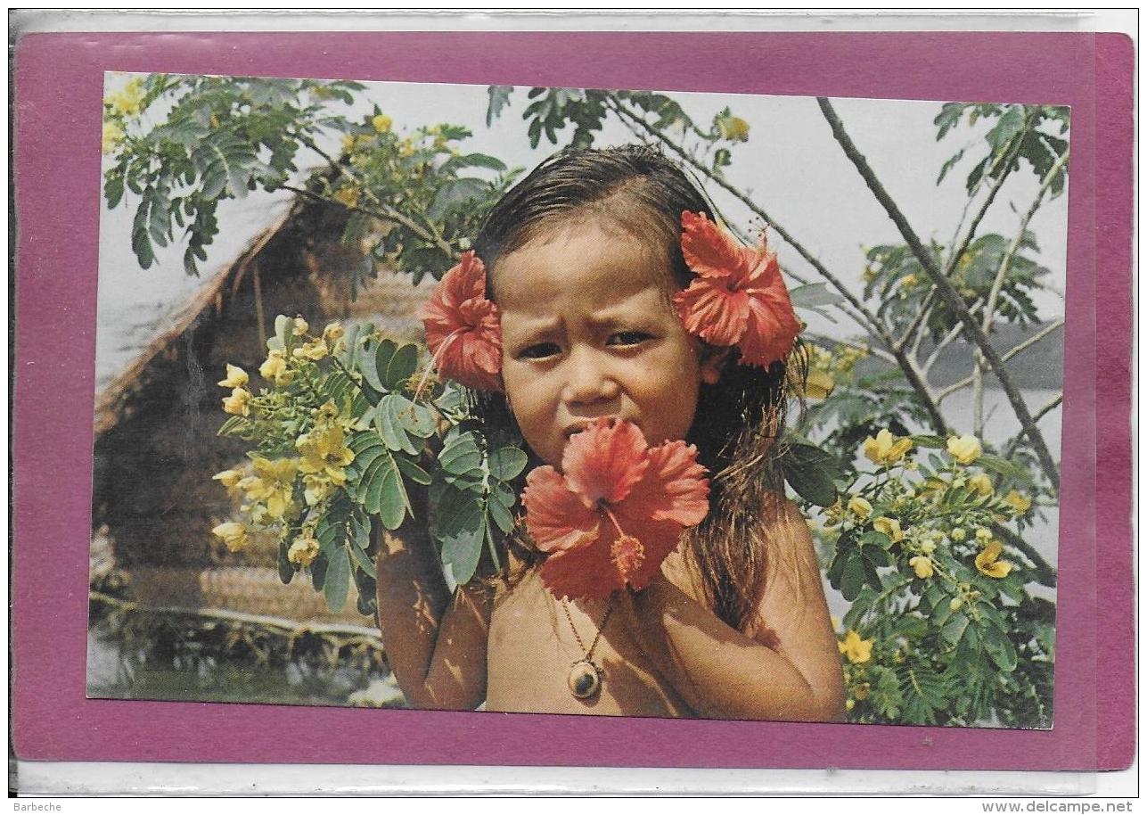 TAHITI Enfance Heureuse à BORA-BORA - Tahiti