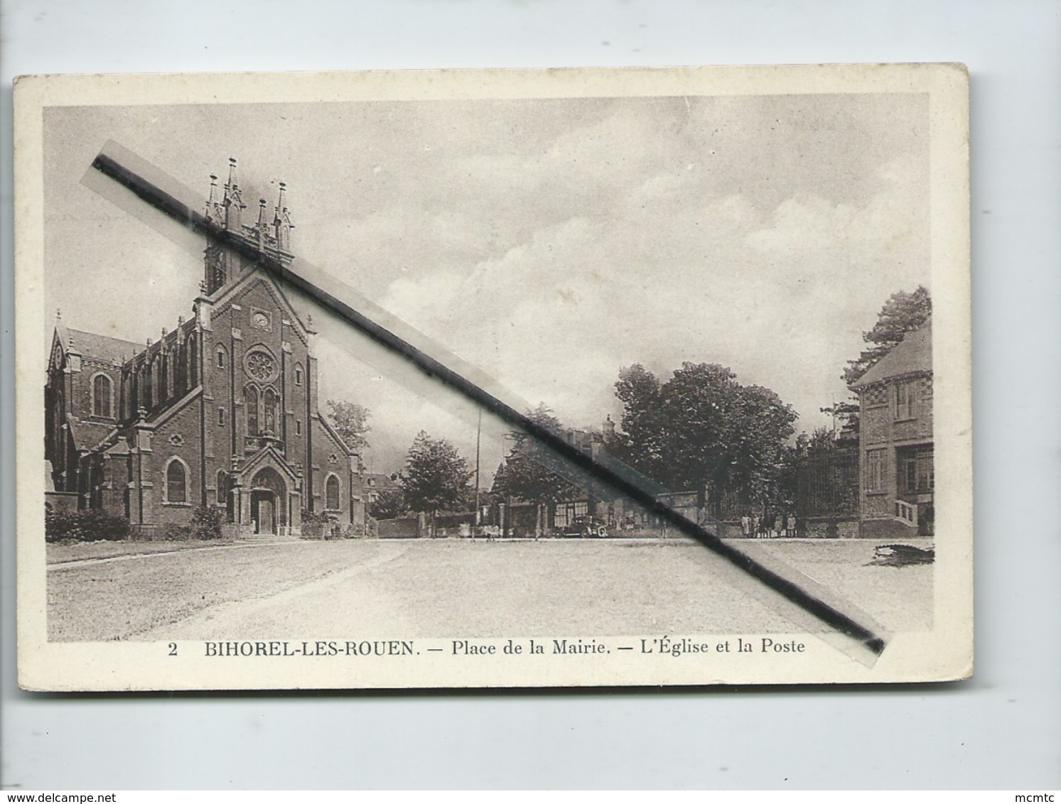 CPA- Bihorel Les Rouen - Place De La Mairie - L'église Et La Poste - Bihorel