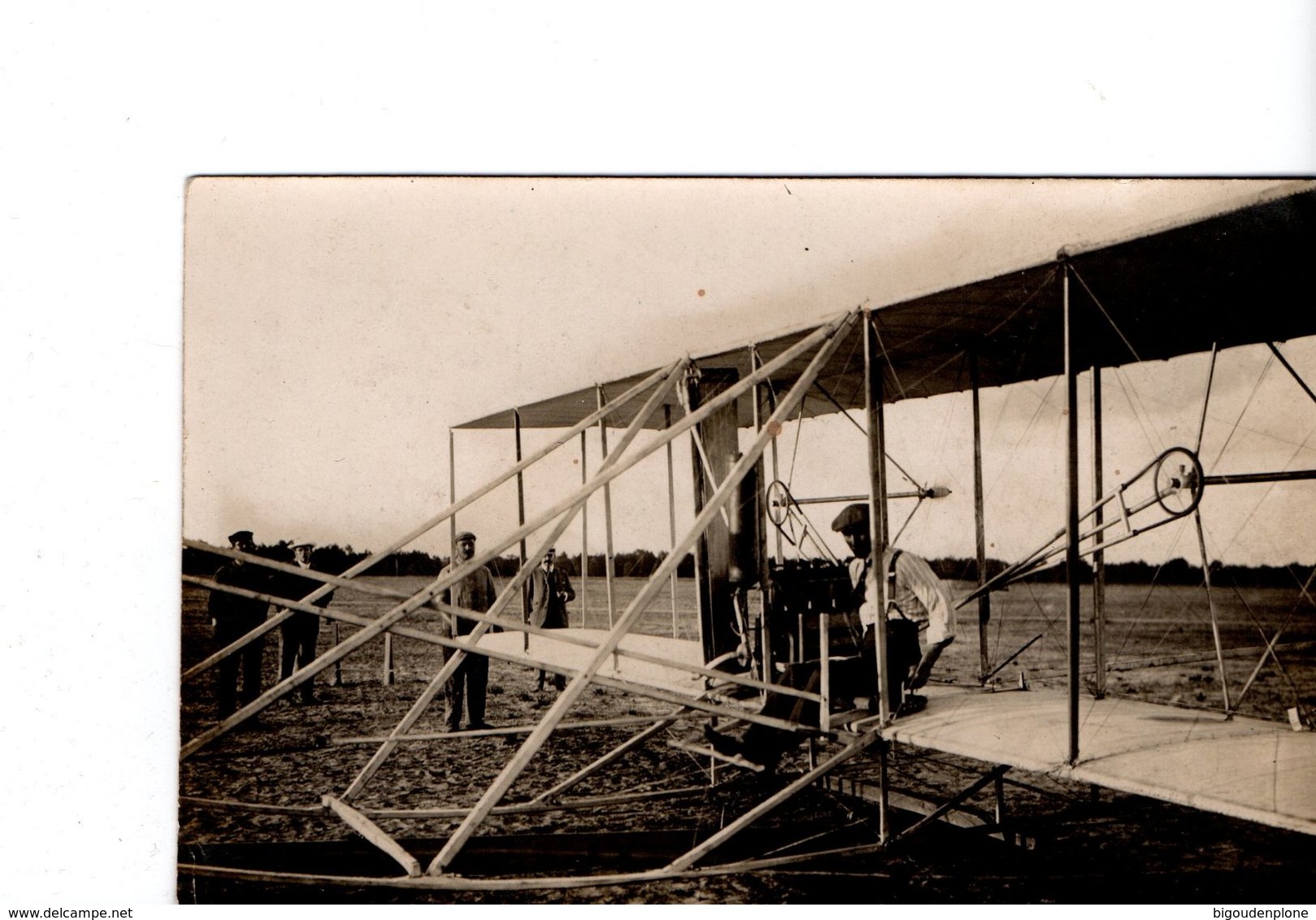 Carte Photo D'un Aéroplane (sans Doute De L'aviateur Américain  Wilbur Wright) - Aviateurs