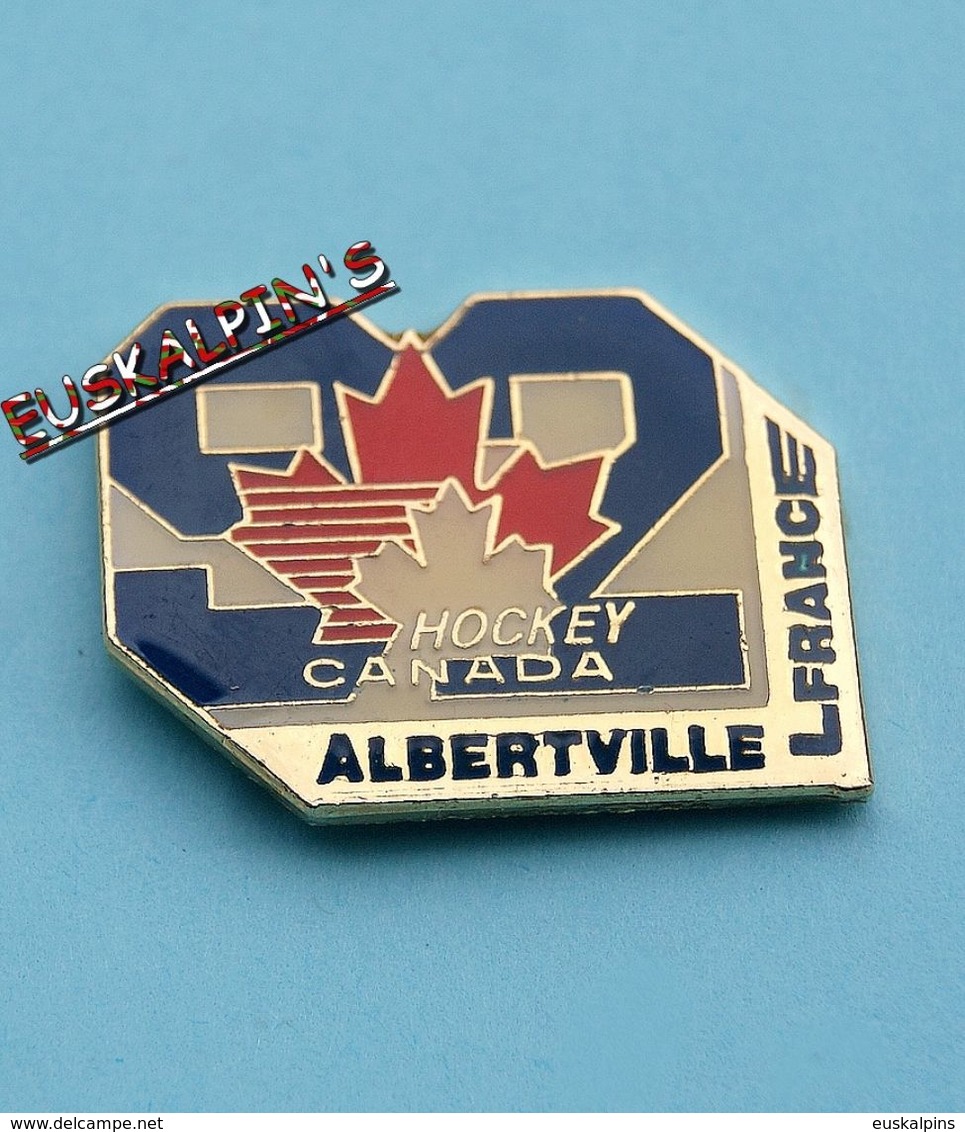 Pin's Jeux Olympiques D' Albertville 1992, équipe De Hockey Sur Glace Du CANADA, Feuille D'érable, Ice Hockey - Olympic Games