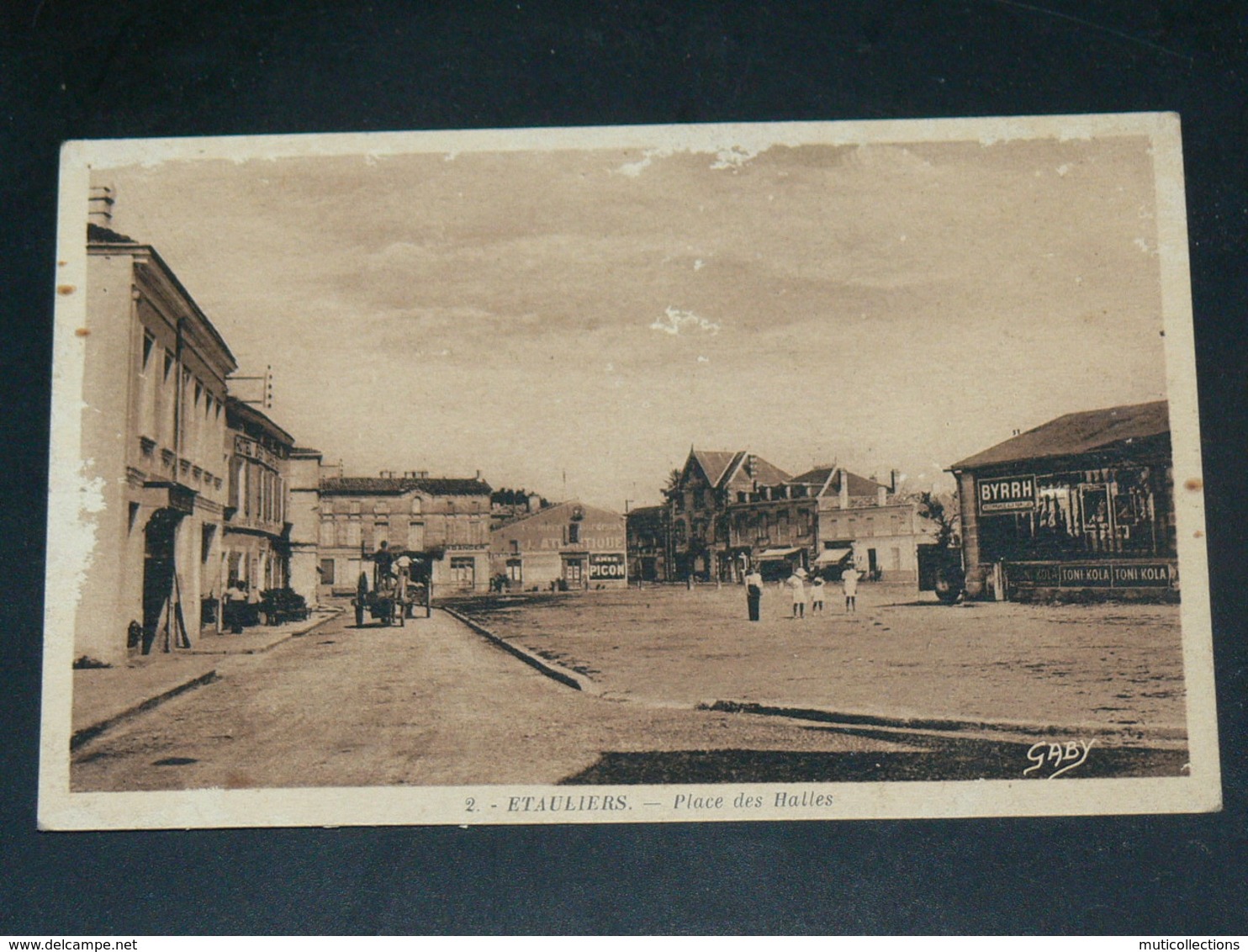 ETAULIERS  / ARDT  BLAYE  1930   EDITEUR - Autres & Non Classés